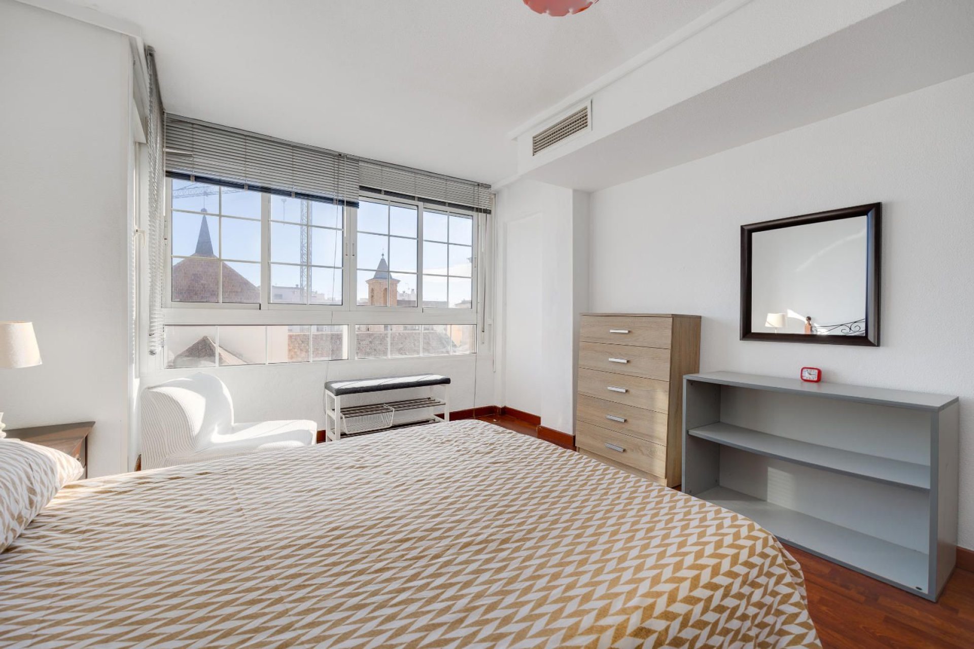 Resale - Apartment -
Torrevieja - Center