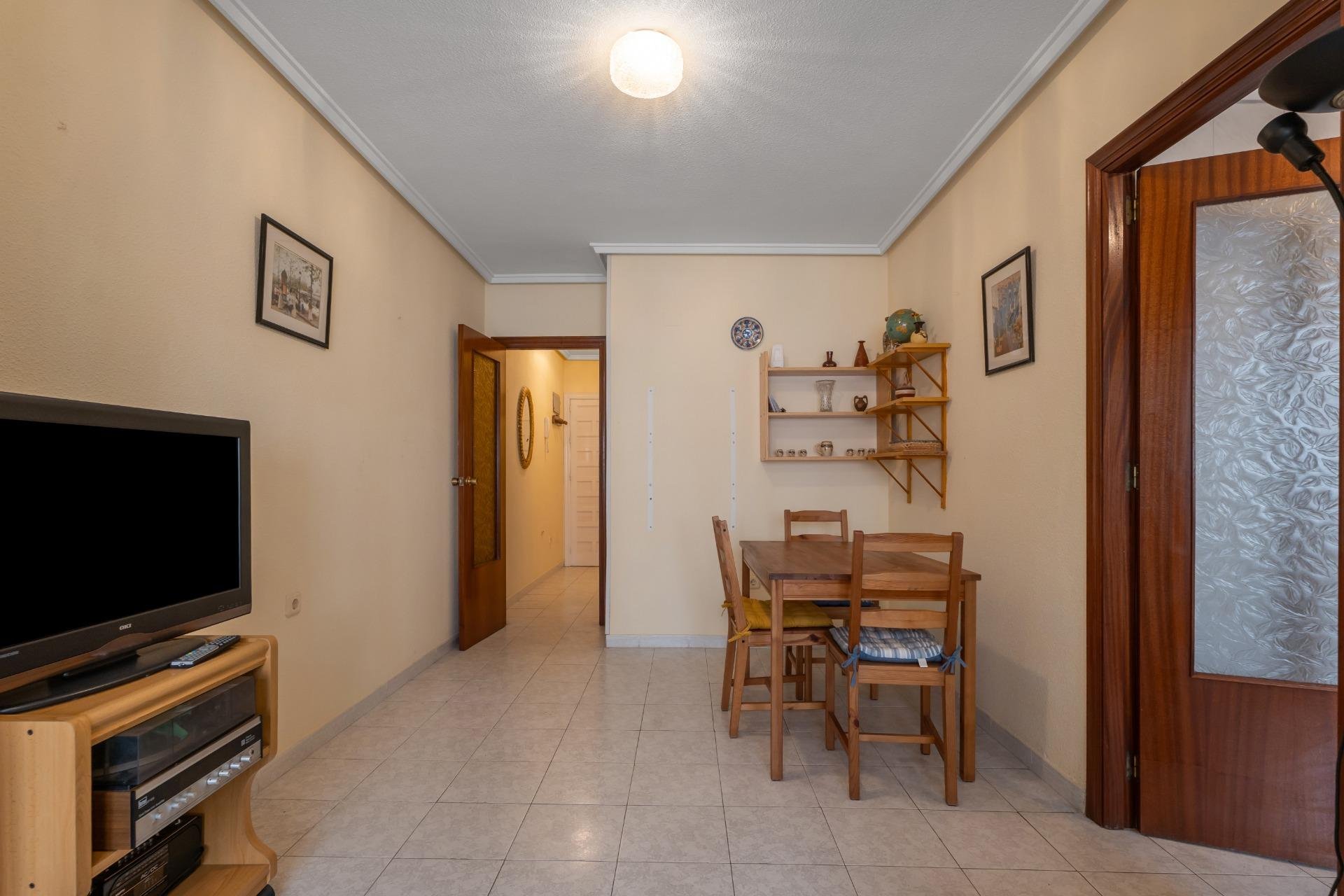 Resale - Apartment -
Torrevieja - Center