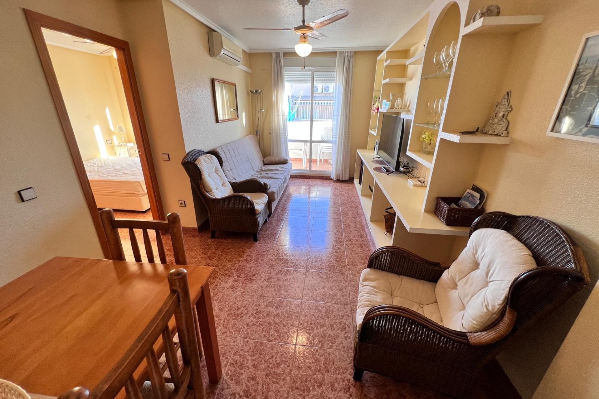 Resale - Apartment -
Torrevieja - Center