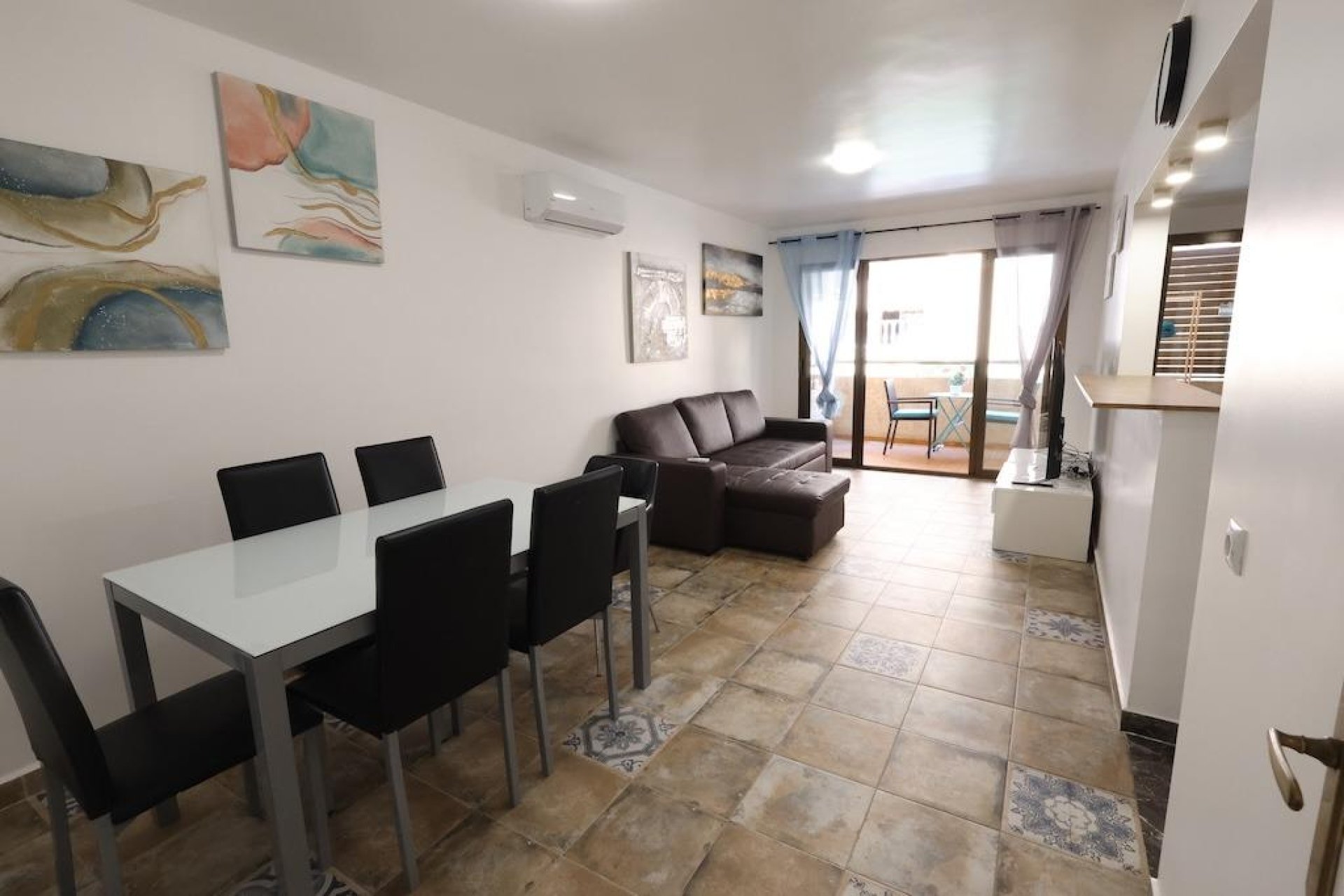 Resale - Apartment -
Torrevieja - Center