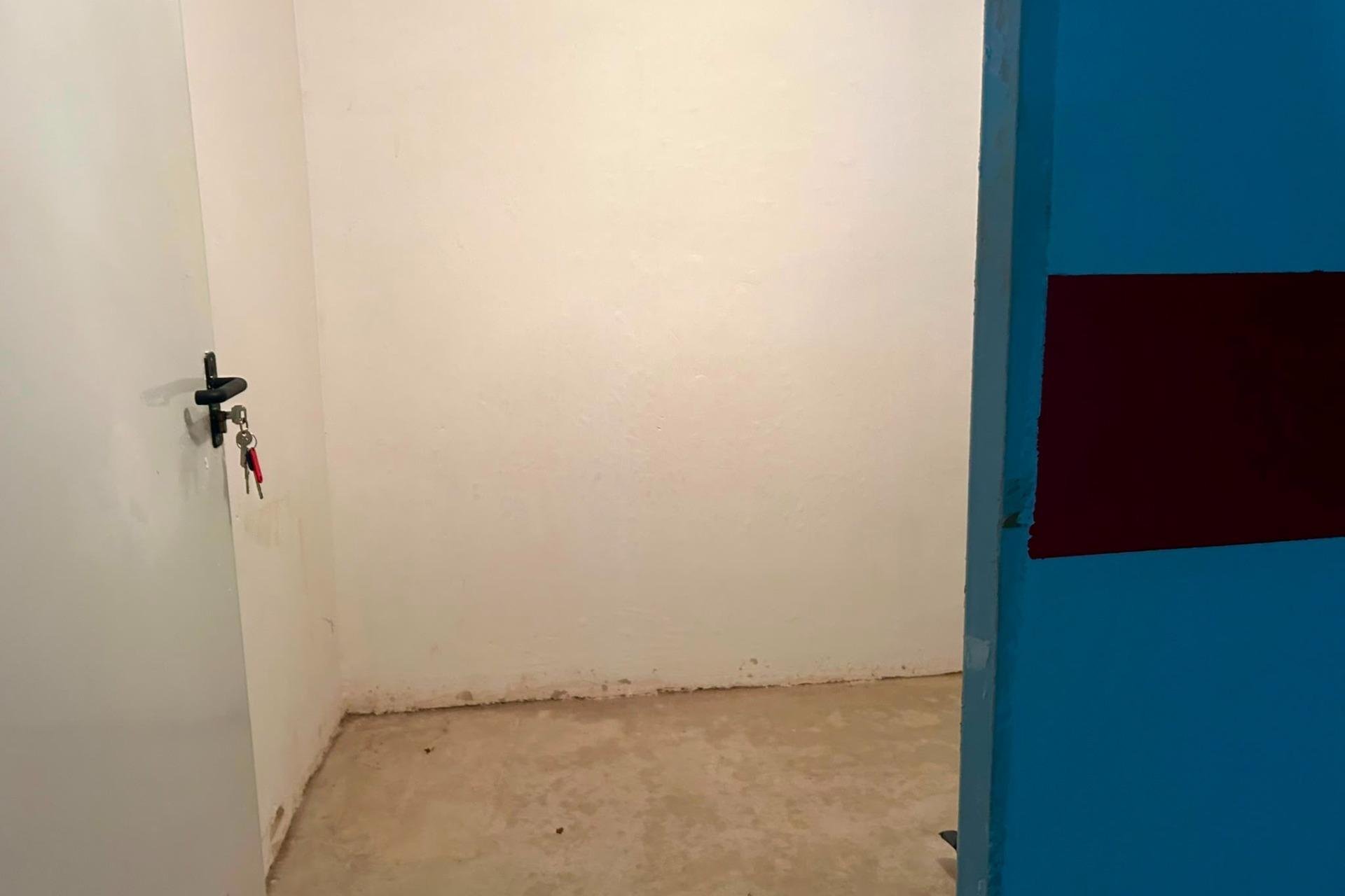 Resale - Apartment -
Torrevieja - Center