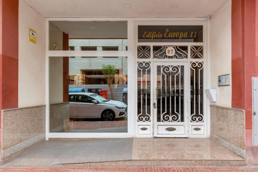 Resale - Apartment -
Torrevieja - Center