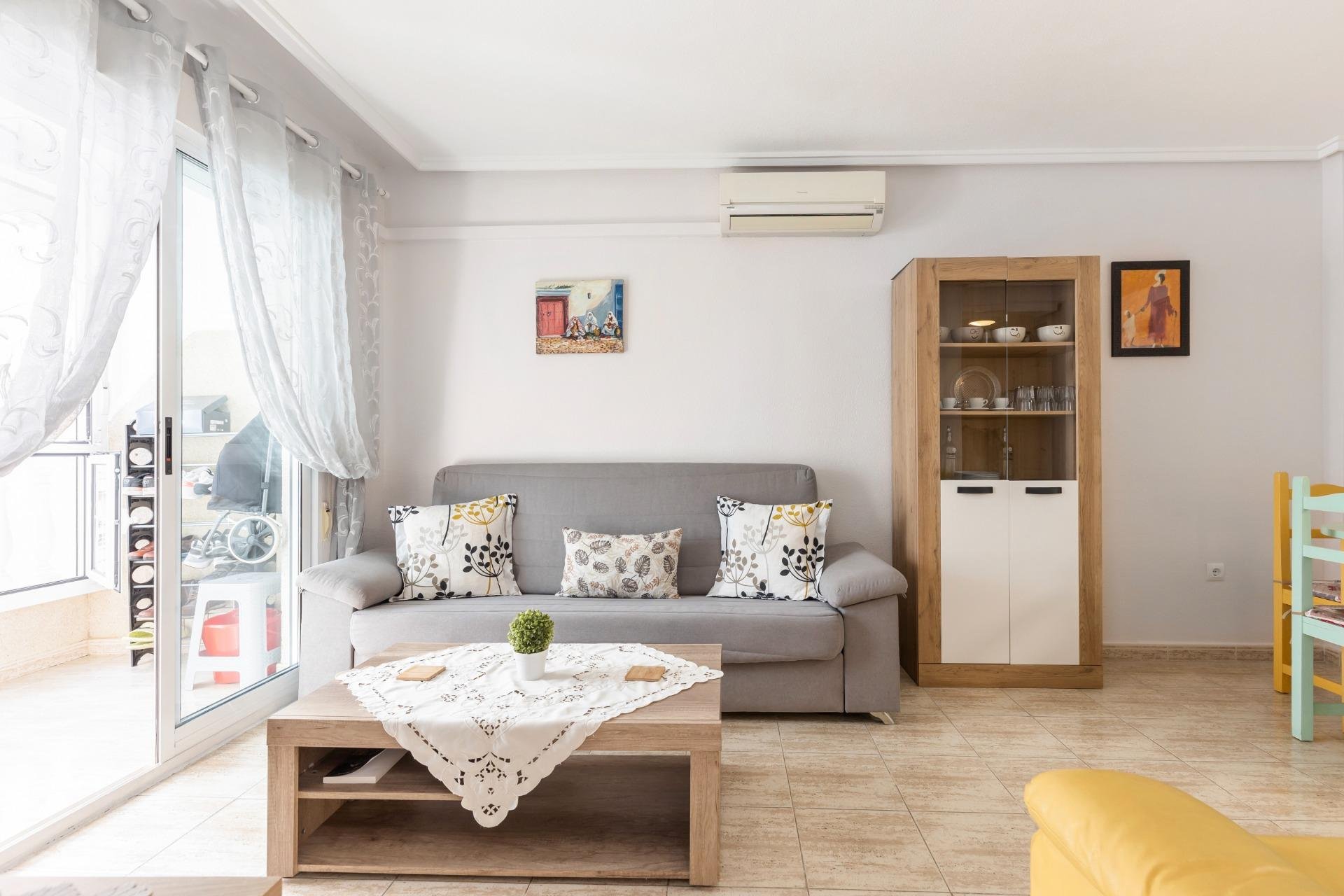 Resale - Apartment -
Torrevieja - Center