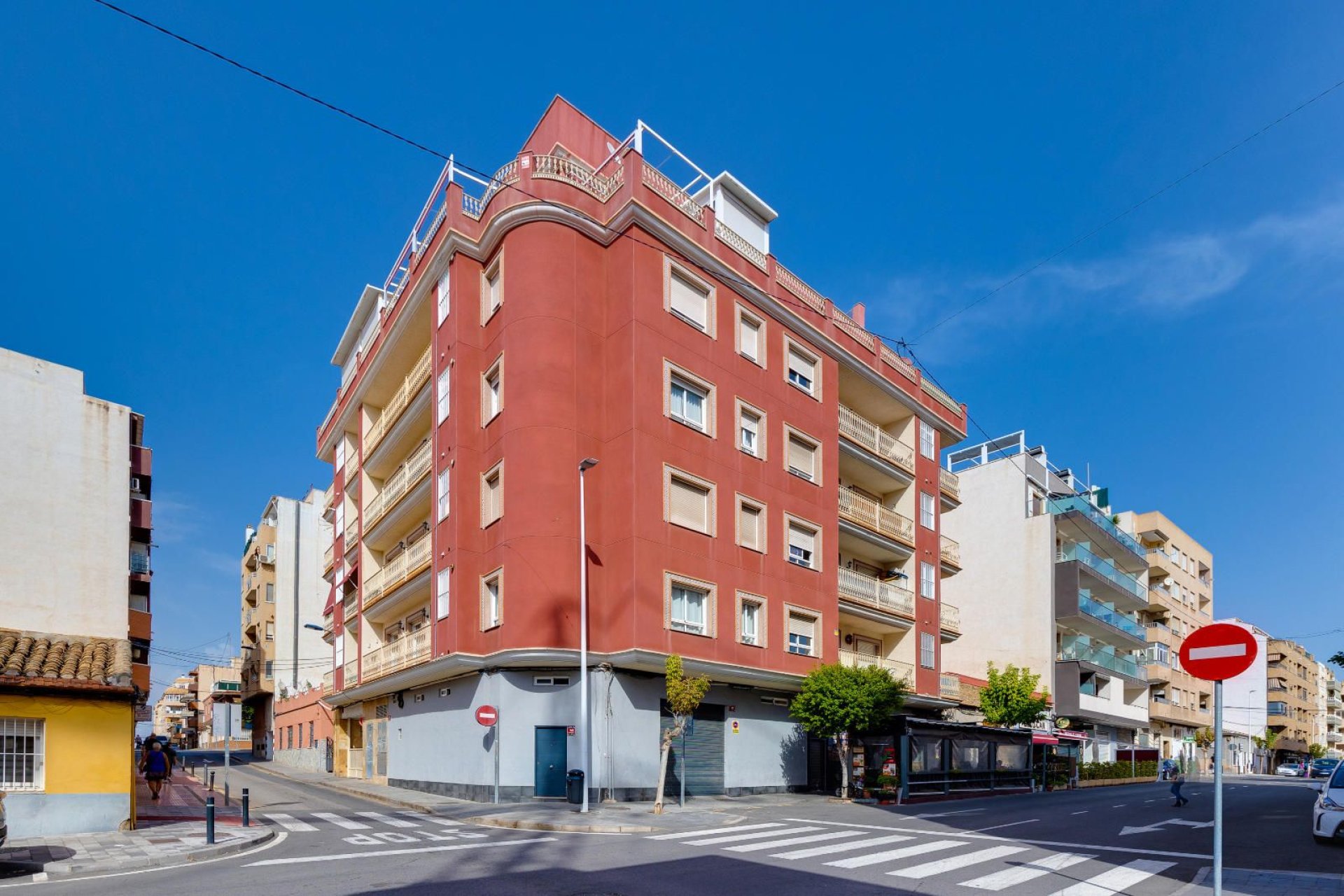 Resale - Apartment -
Torrevieja - Centro - Muelle Pesquero
