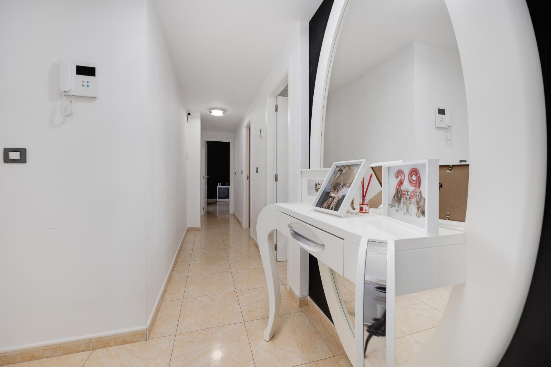 Resale - Apartment -
Torrevieja - Centro - Muelle Pesquero