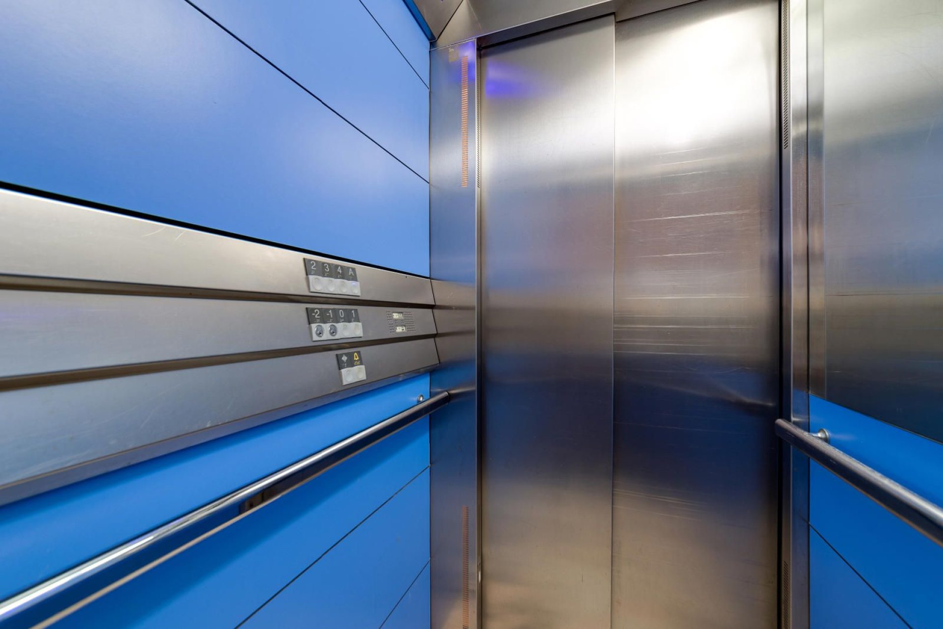 Resale - Apartment -
Torrevieja - Centro - Muelle Pesquero