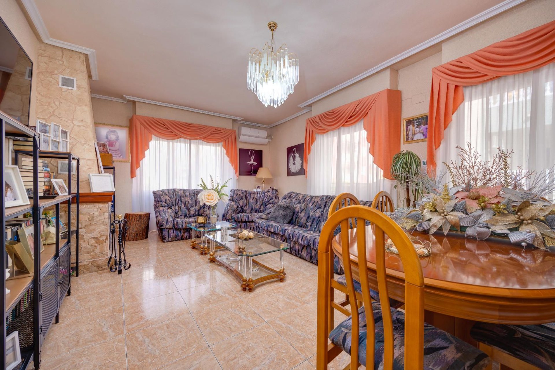 Resale - Apartment -
Torrevieja - Centro - Muelle Pesquero