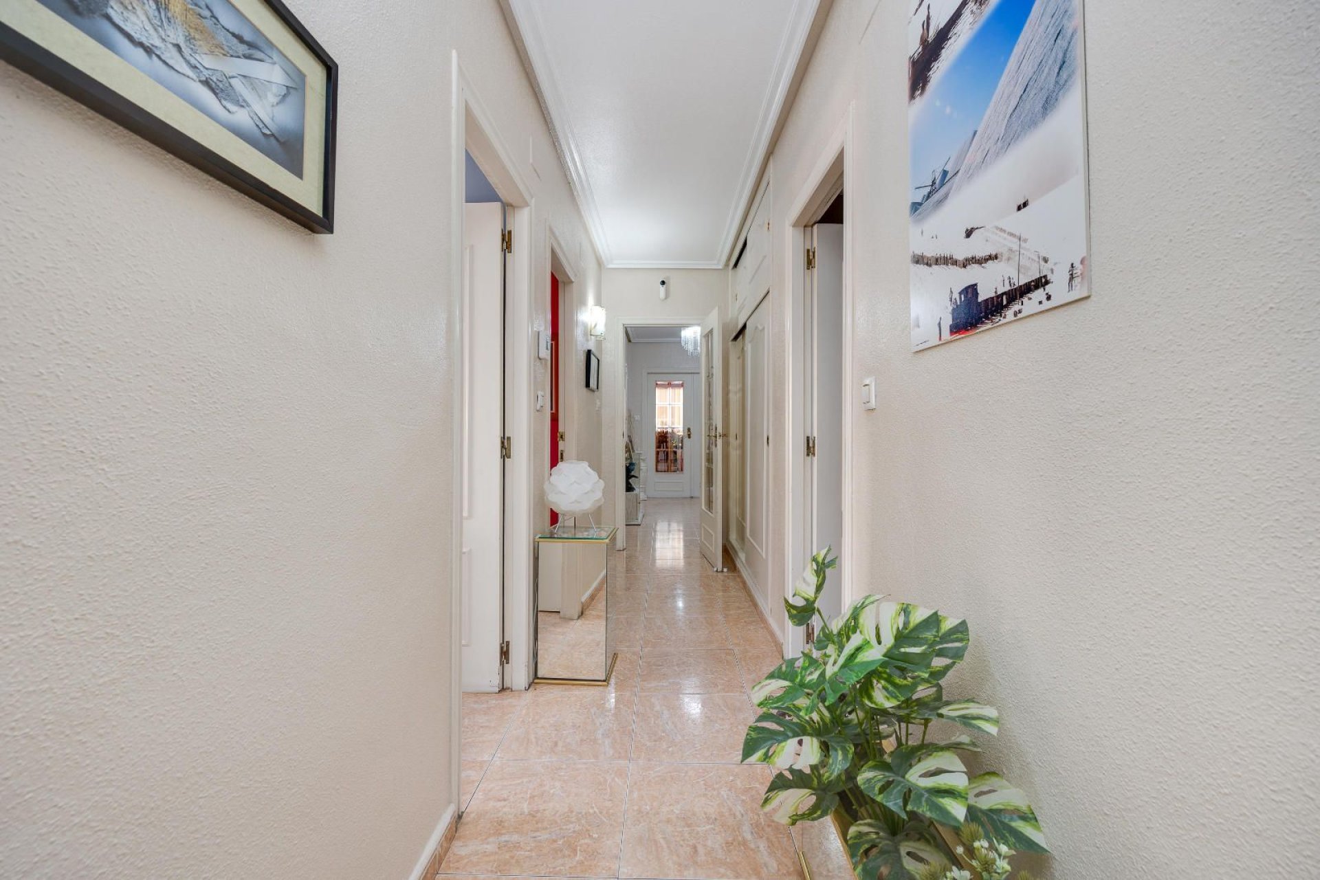Resale - Apartment -
Torrevieja - Centro - Muelle Pesquero