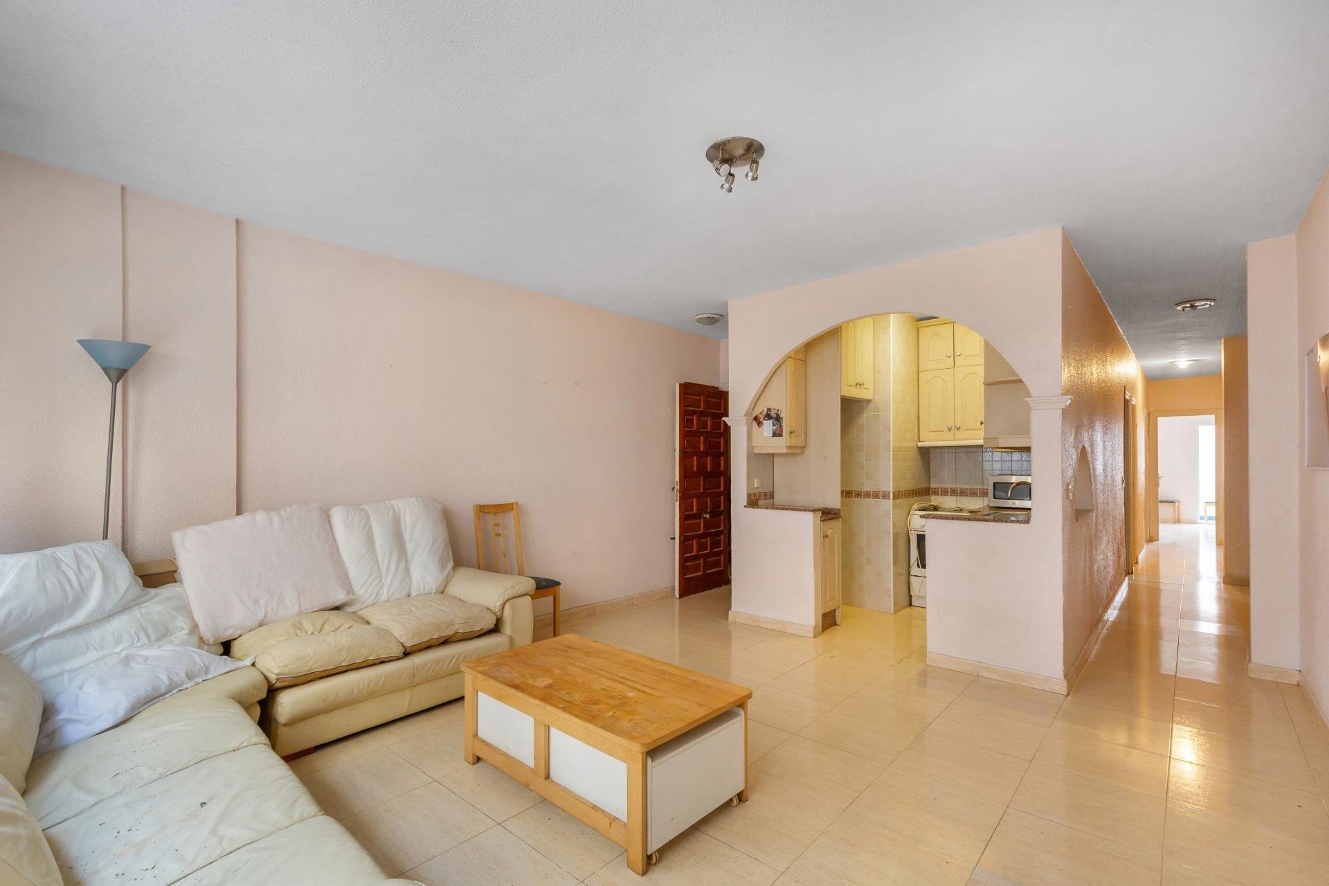 Resale - Apartment -
Torrevieja - Centro - Muelle Pesquero