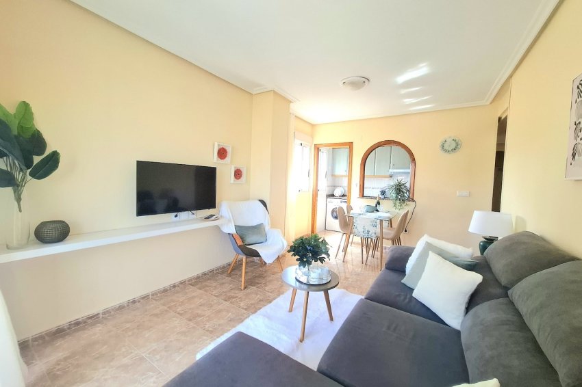Resale - Apartment -
Torrevieja - Centro