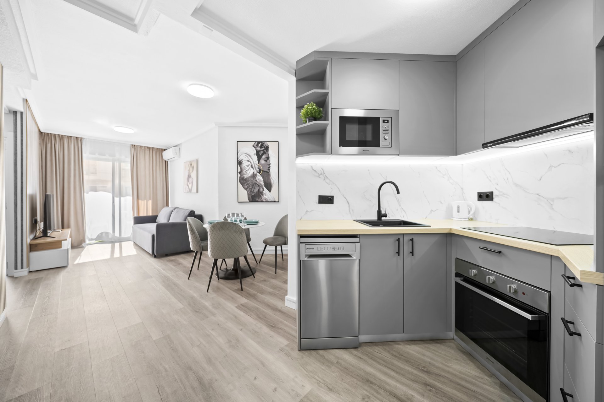 Resale - Apartment -
Torrevieja - Centro