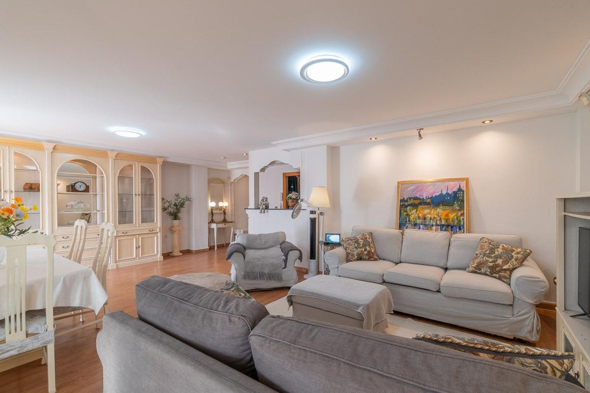 Resale - Apartment -
Torrevieja - Centro