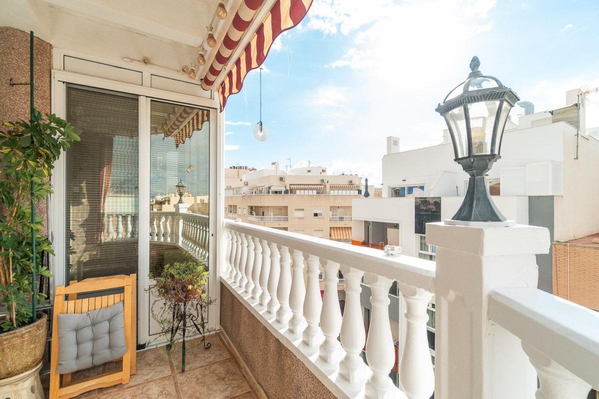 Resale - Apartment -
Torrevieja - Centro