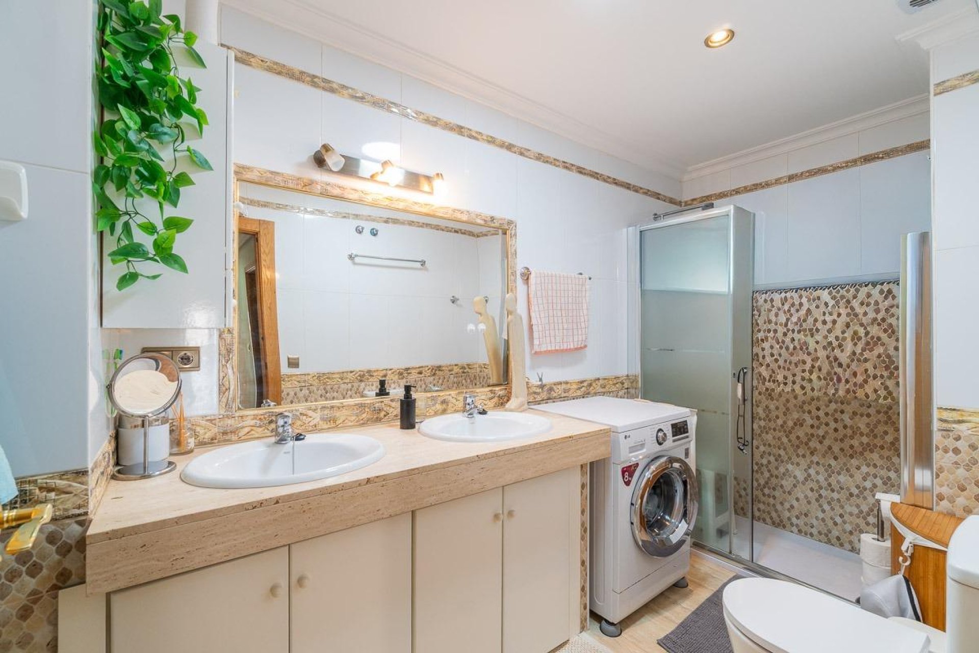 Resale - Apartment -
Torrevieja - Centro
