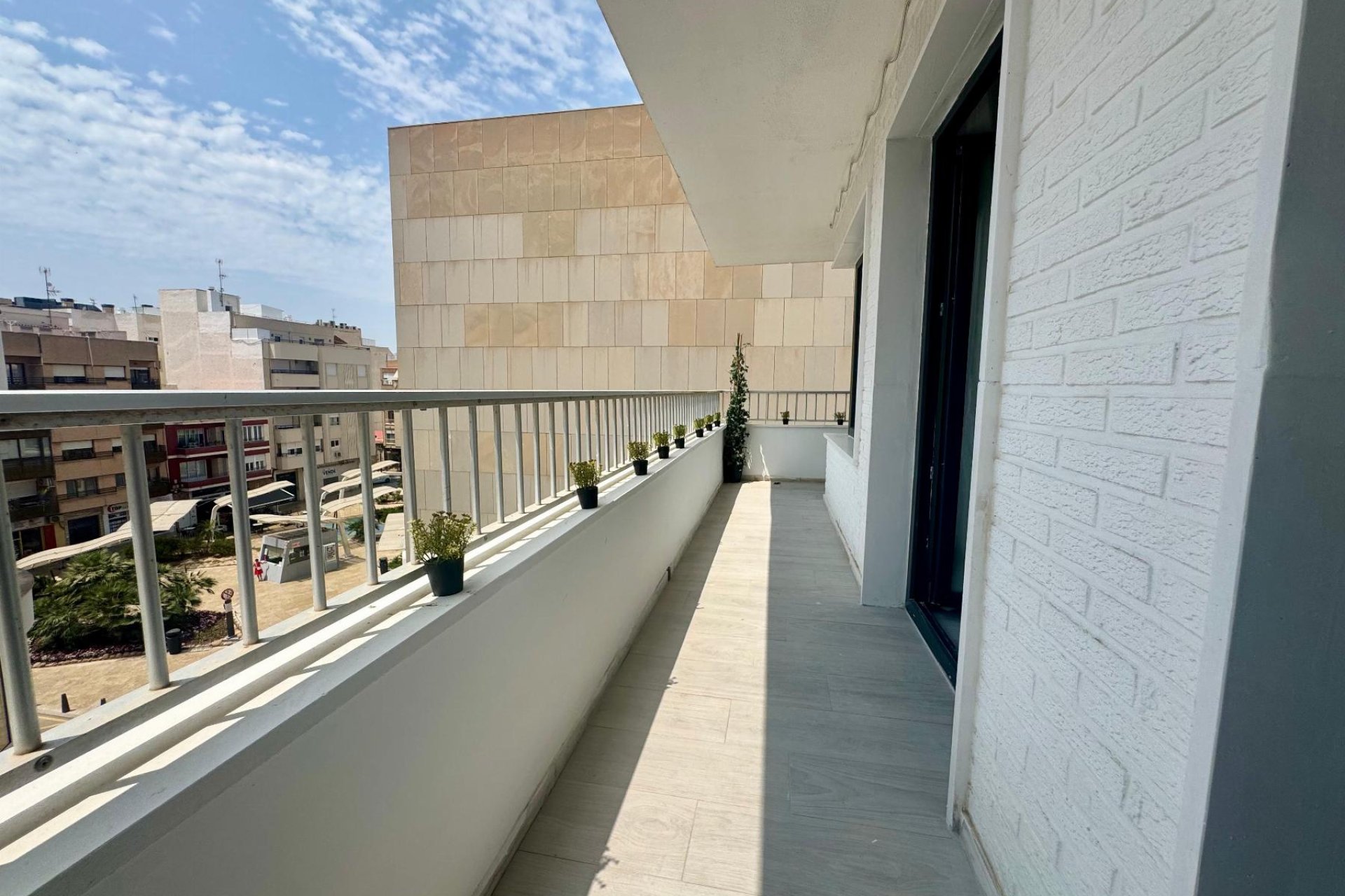 Resale - Apartment -
Torrevieja - CLUB NAUTICO TORREVIEJA