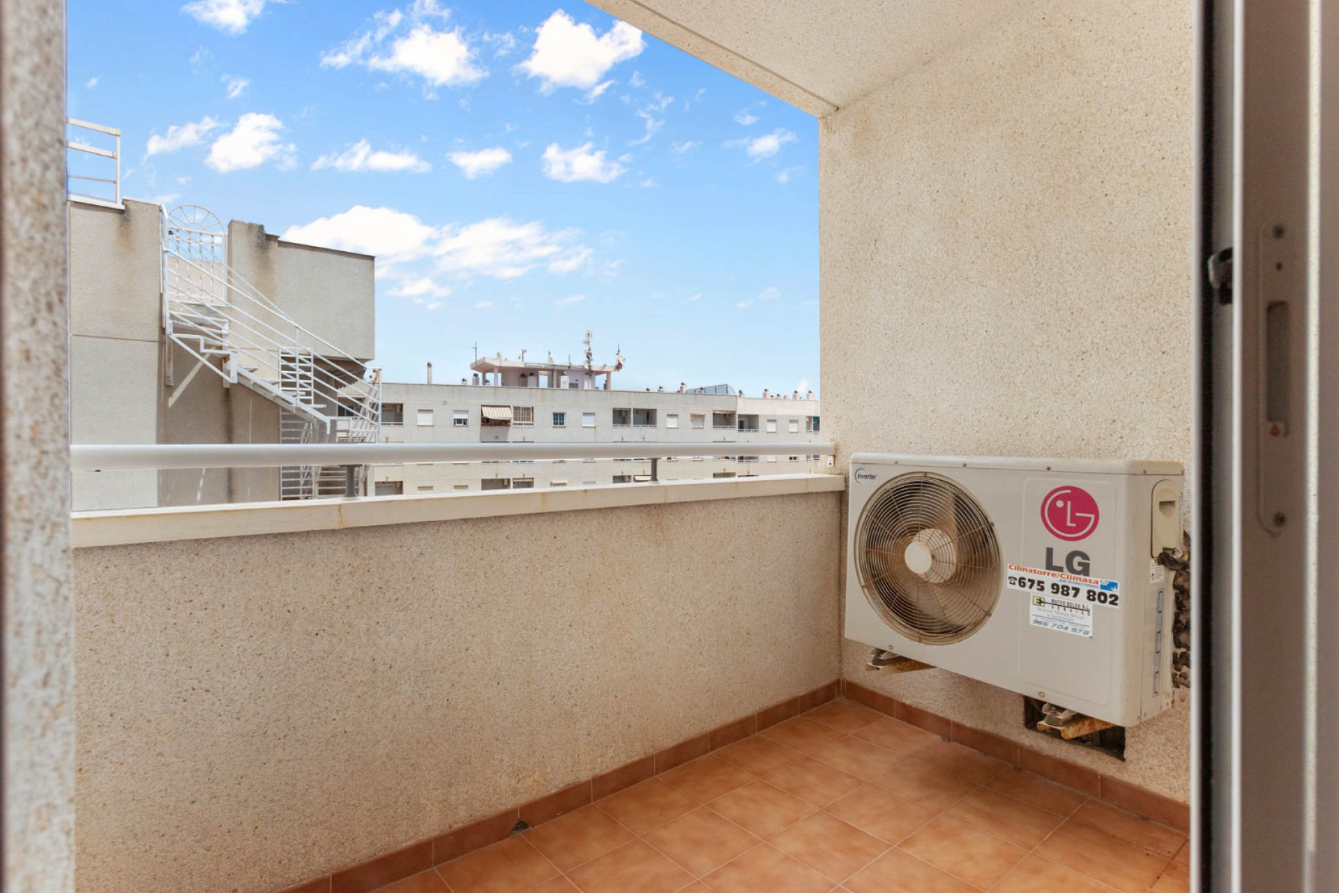 Resale - Apartment -
Torrevieja - El molino