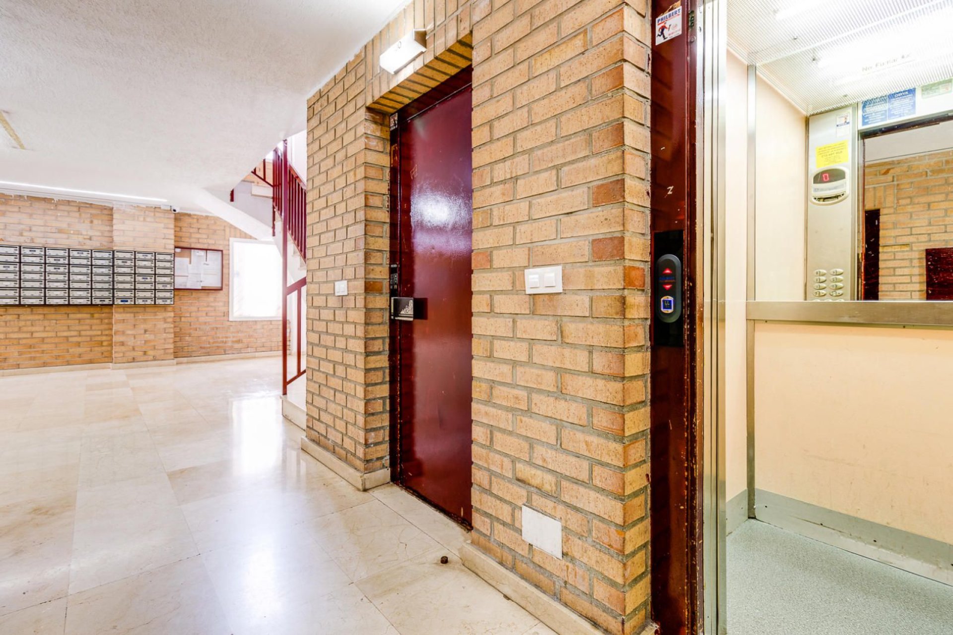 Resale - Apartment -
Torrevieja - El molino