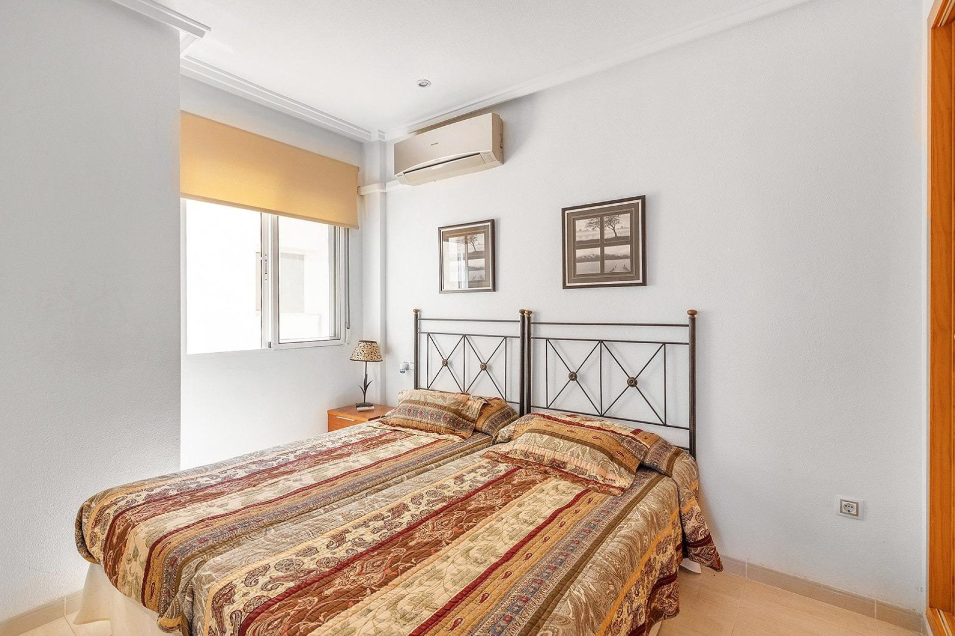 Resale - Apartment -
Torrevieja - Estacion de autobuses
