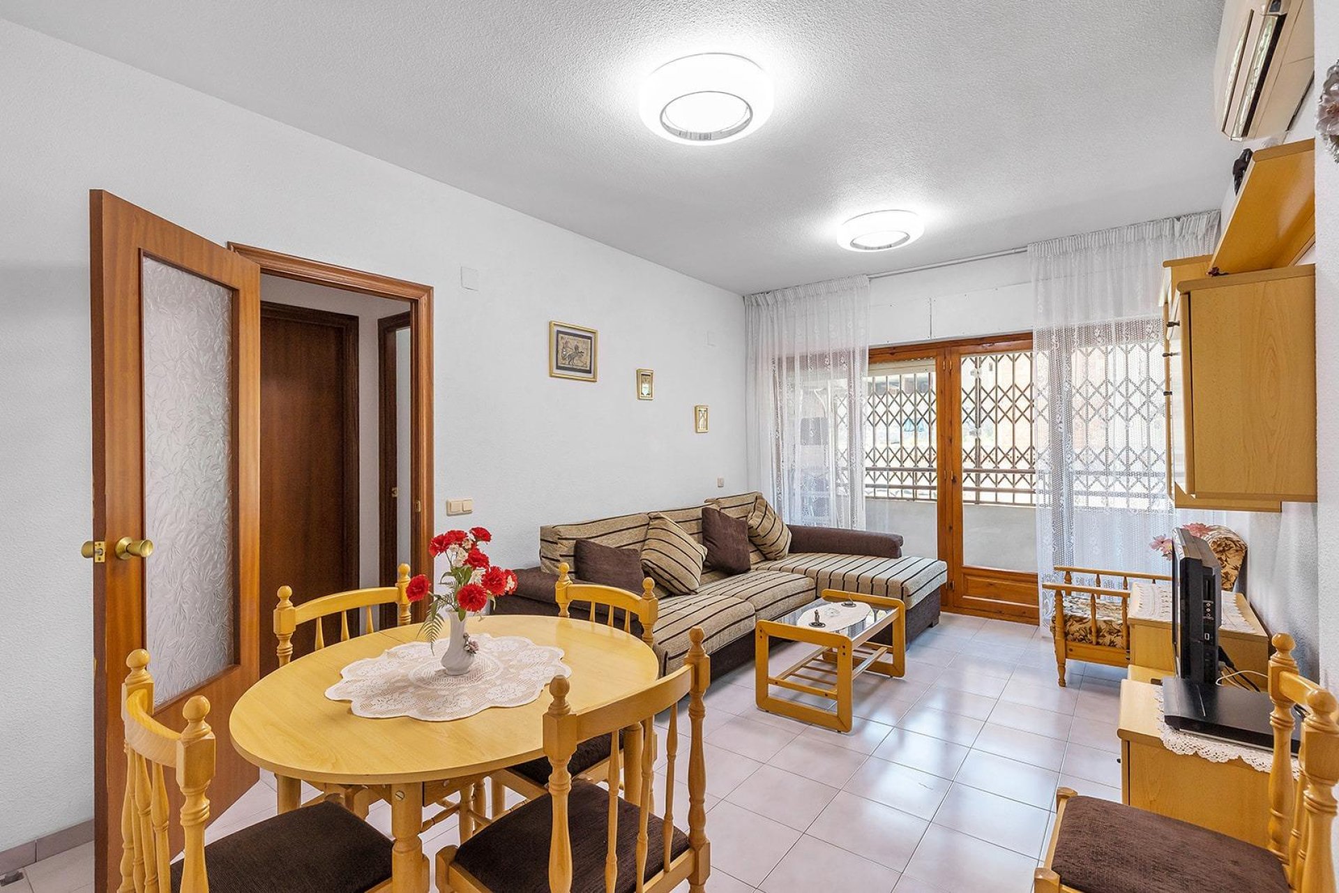 Resale - Apartment -
Torrevieja - Estacion de autobuses
