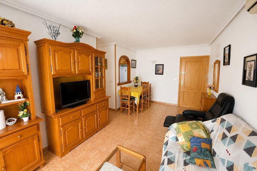 Resale - Apartment -
Torrevieja - Estacion de autobuses