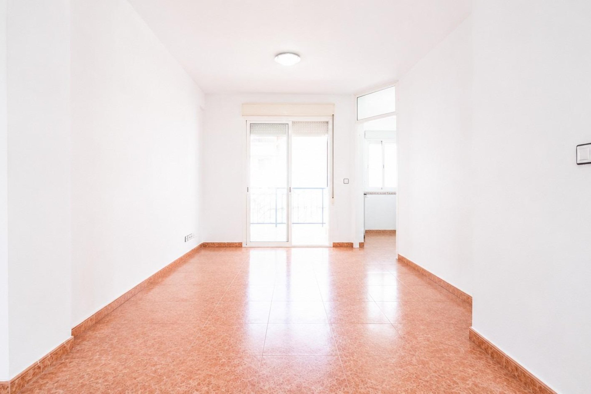 Resale - Apartment -
Torrevieja - Estacion de autobuses