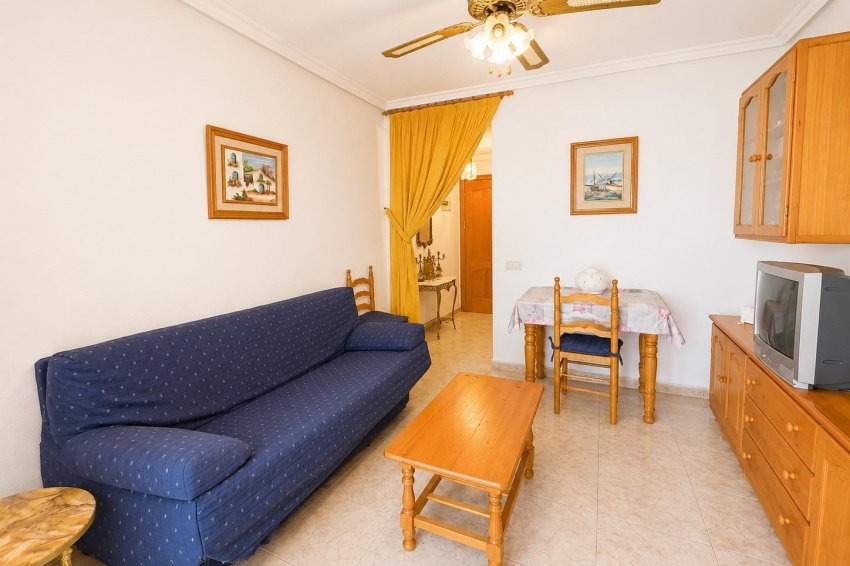 Resale - Apartment -
Torrevieja - Estacion de autobuses