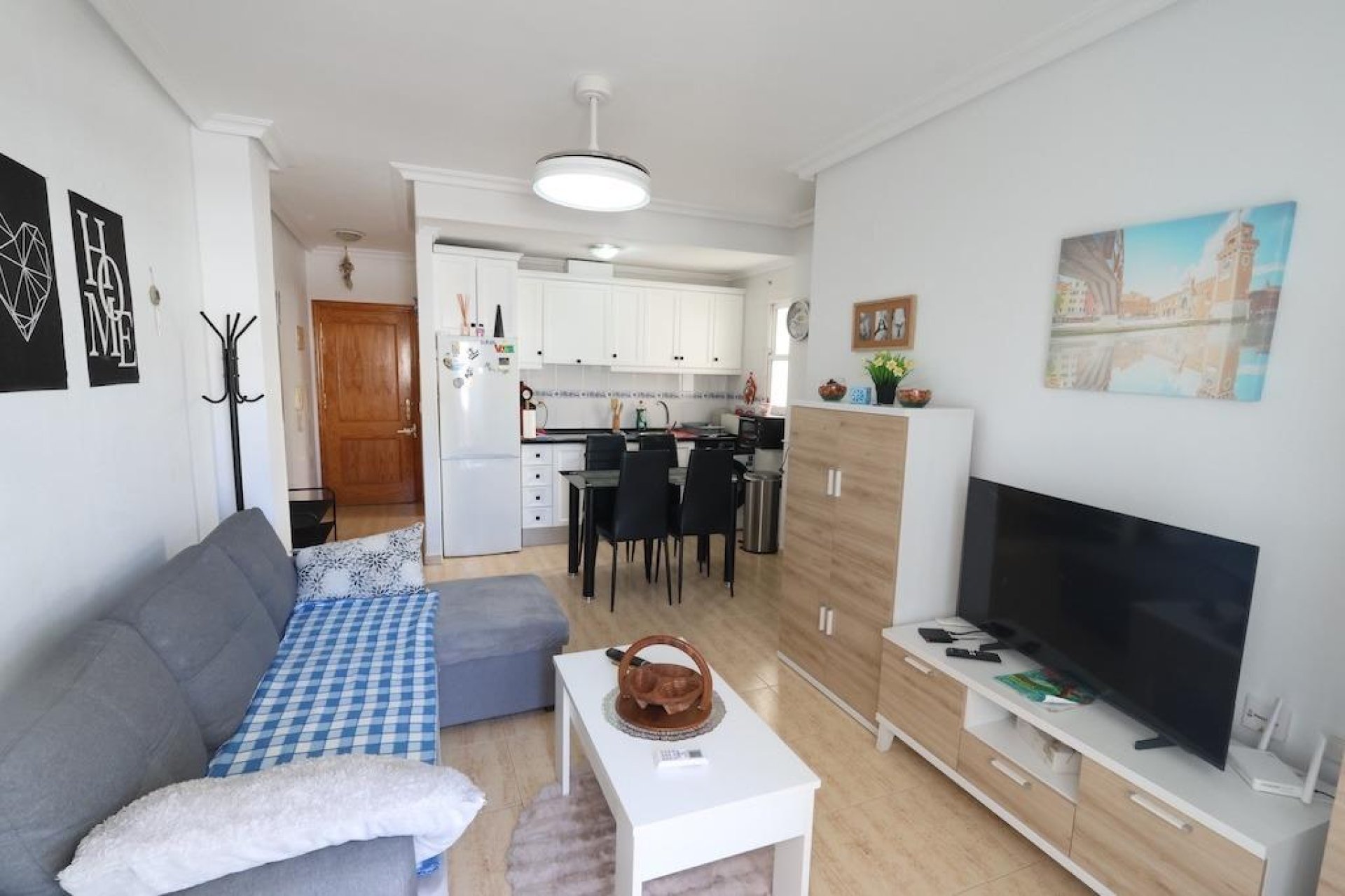 Resale - Apartment -
Torrevieja - Estacion de autobuses