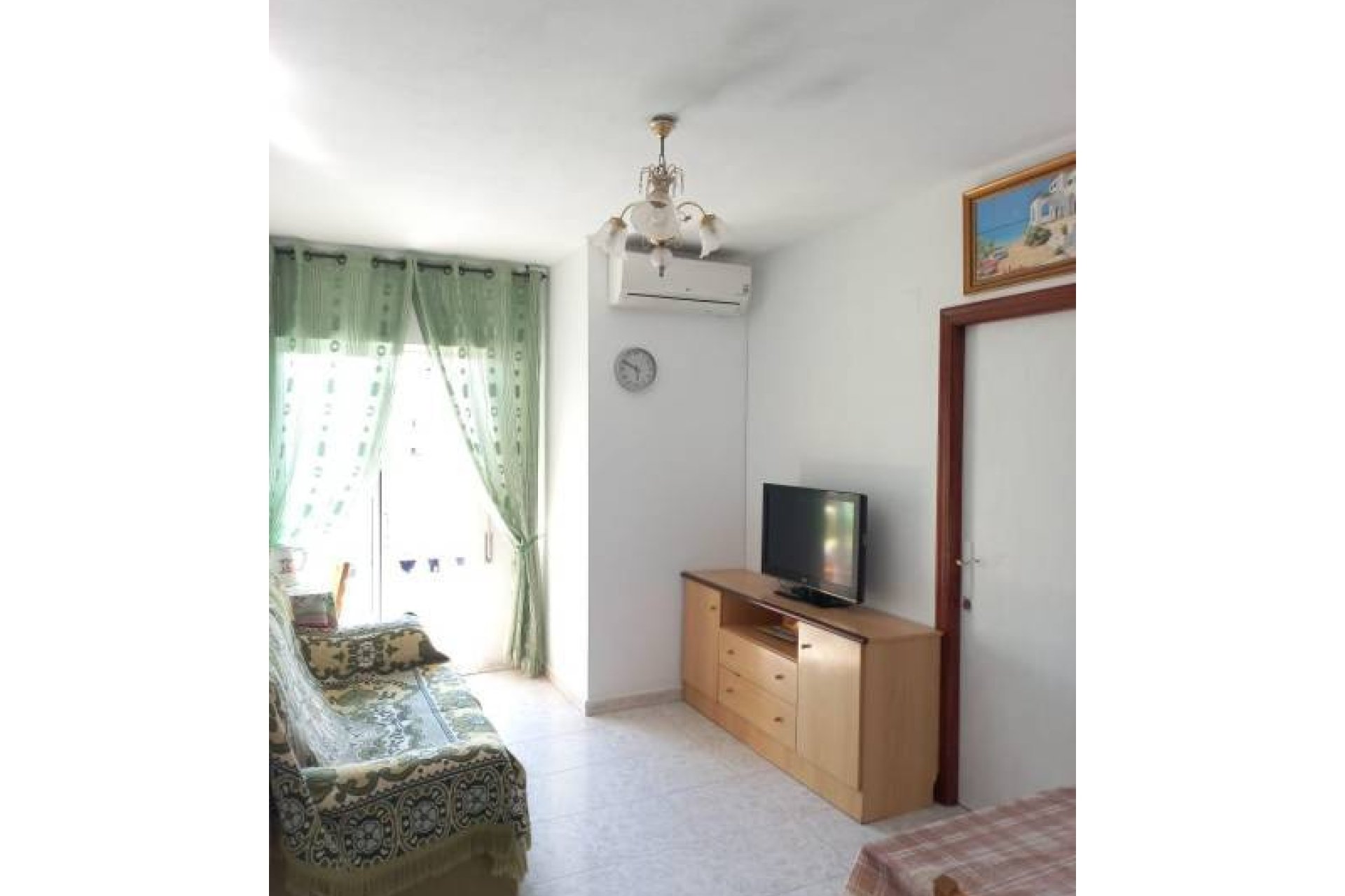 Resale - Apartment -
Torrevieja - Estacion de autobuses