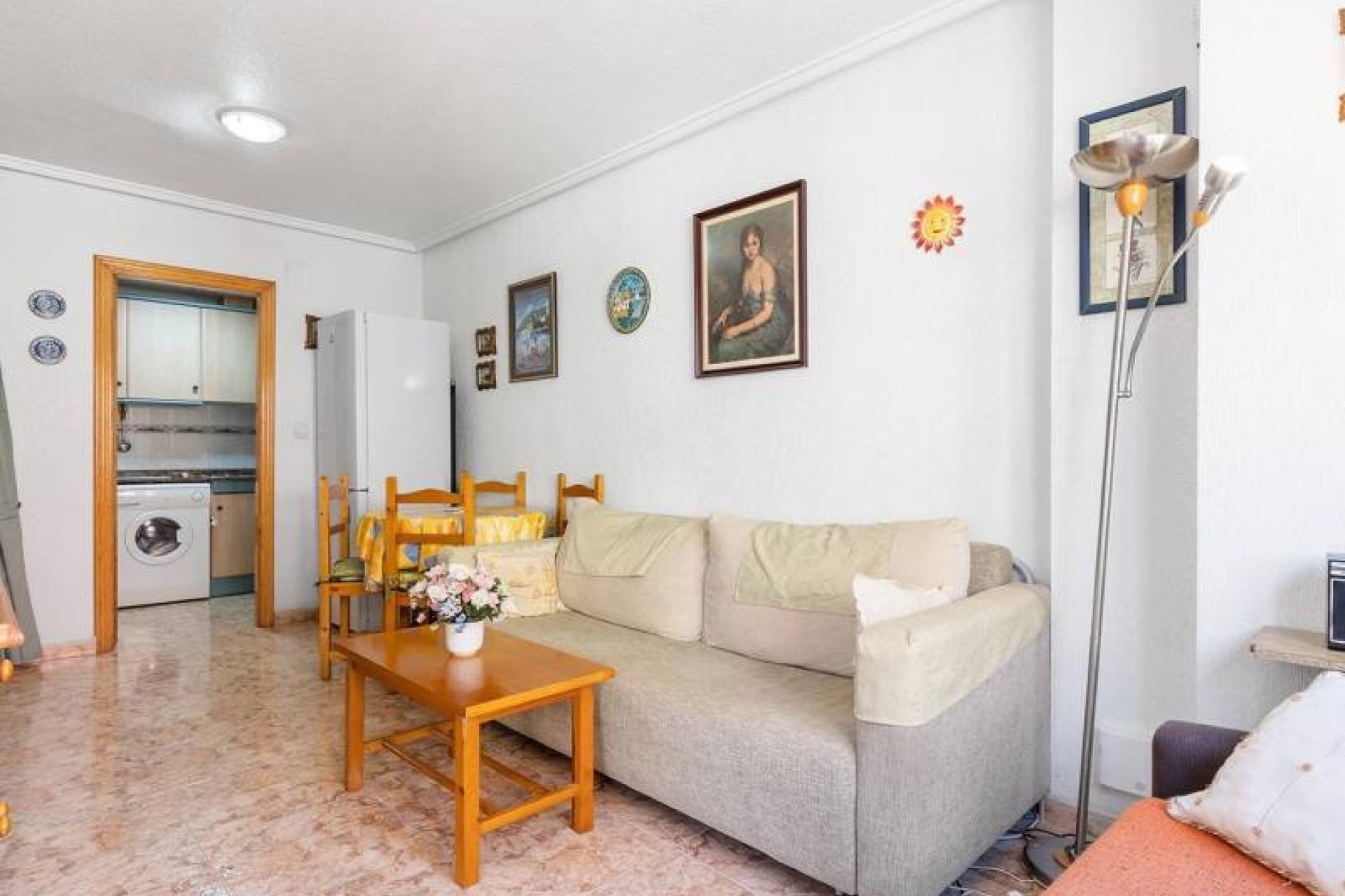 Resale - Apartment -
Torrevieja - Estacion de autobuses