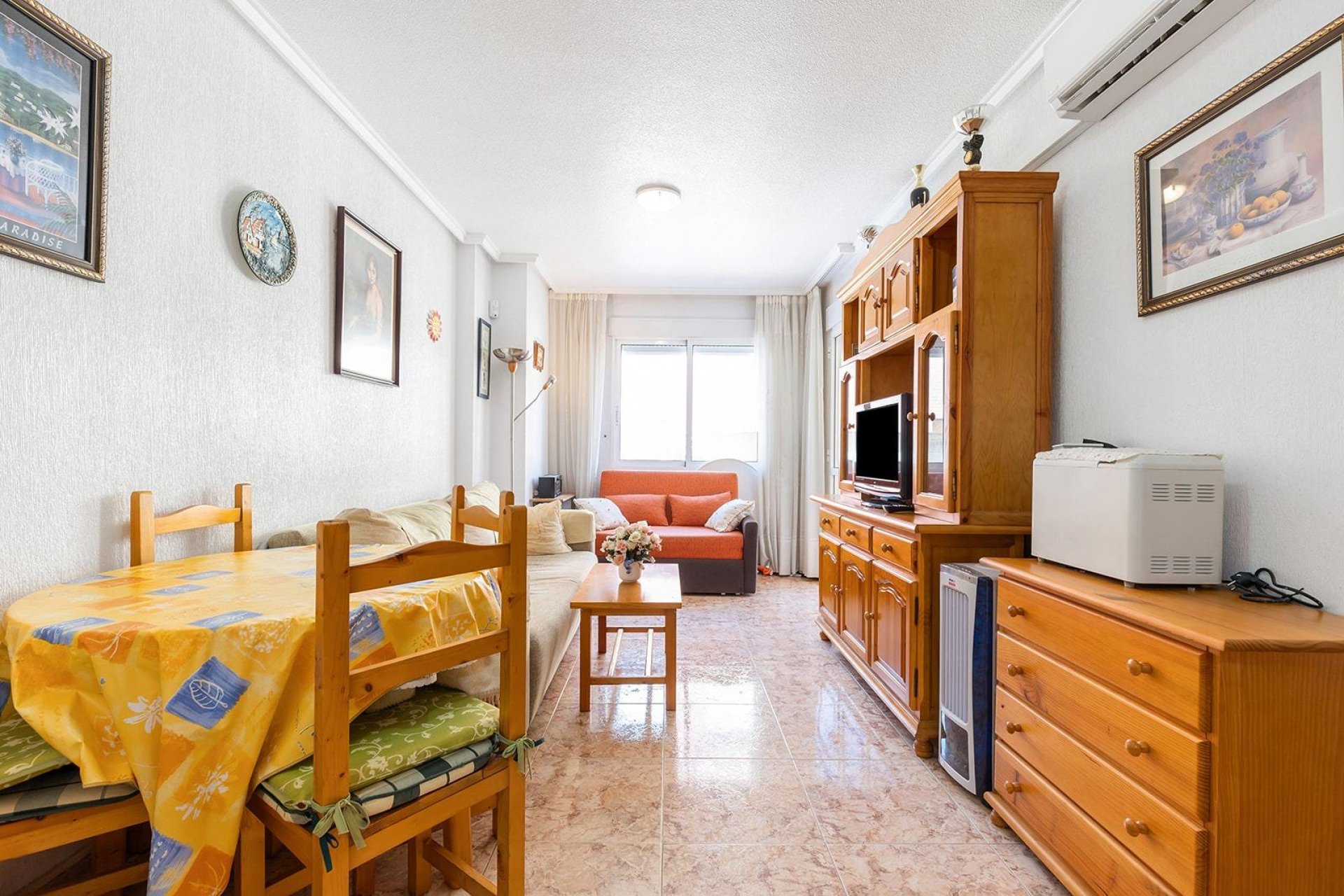 Resale - Apartment -
Torrevieja - Estacion de autobuses