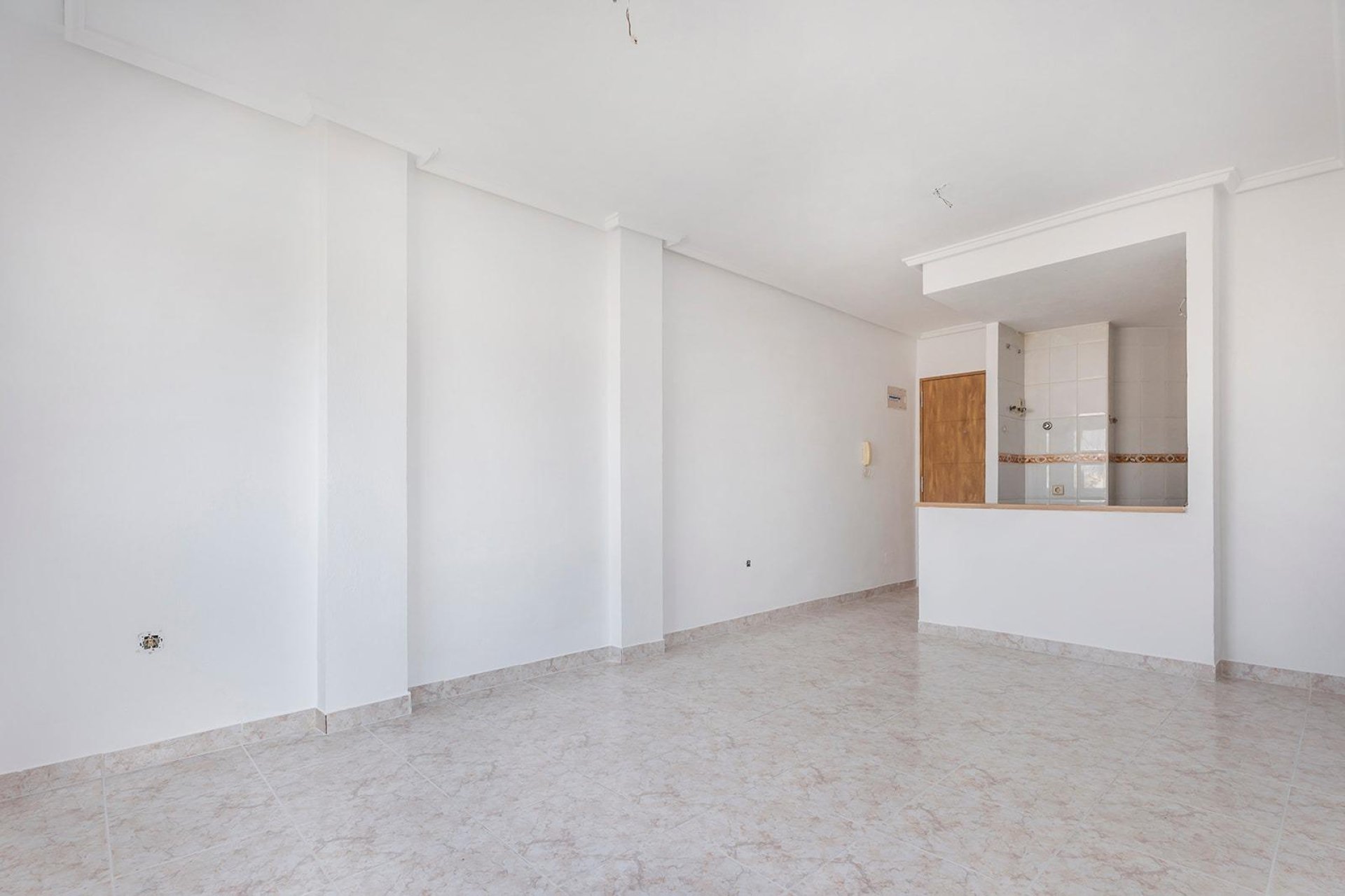 Resale - Apartment -
Torrevieja - Estacion de autobuses