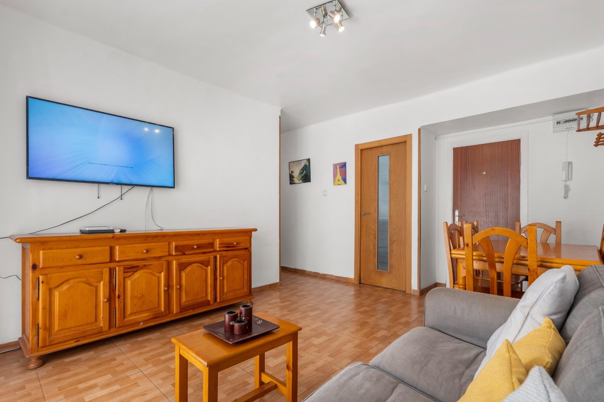 Resale - Apartment -
Torrevieja - Estacion de autobuses