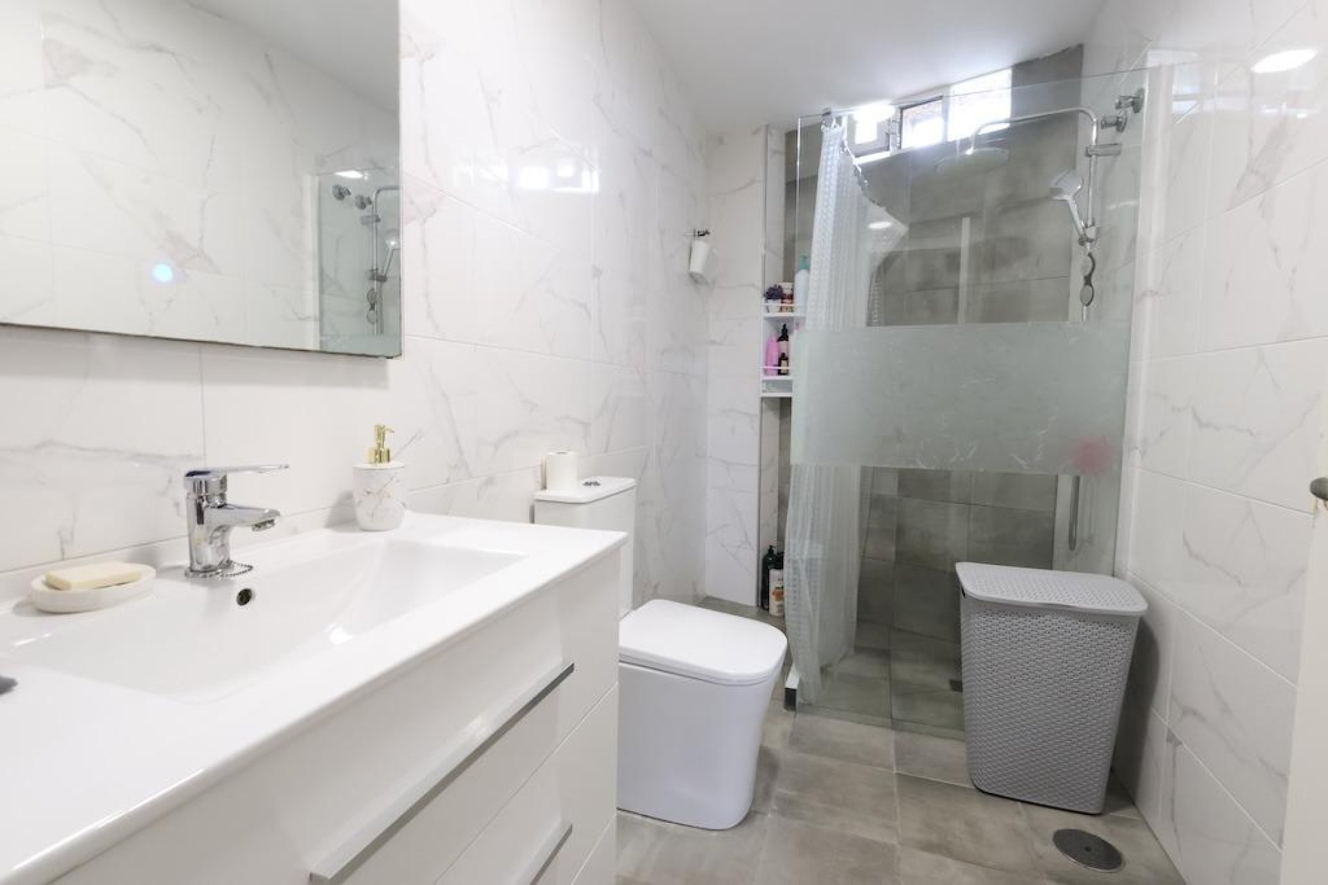 Resale - Apartment -
Torrevieja - Habaneras