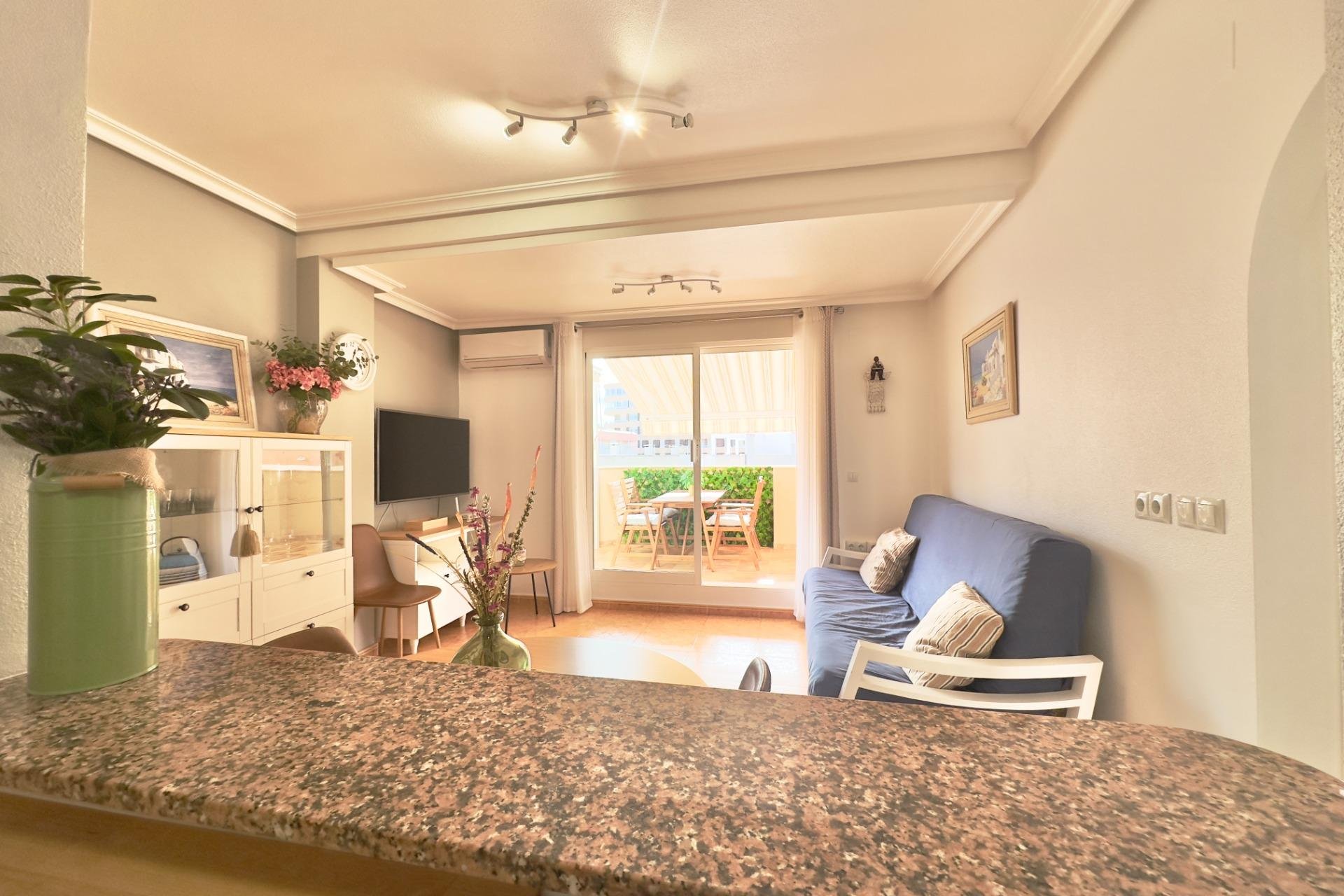 Resale - Apartment -
Torrevieja - La Mata pueblo