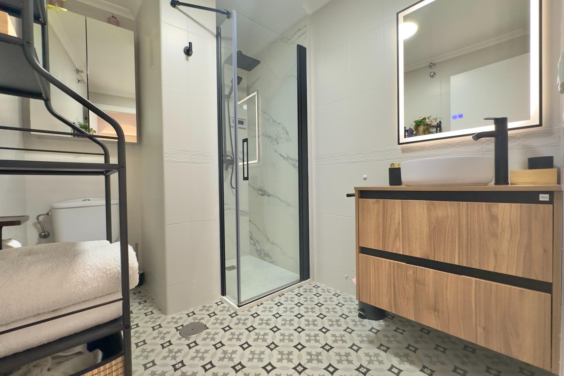 Resale - Apartment -
Torrevieja - La Mata pueblo