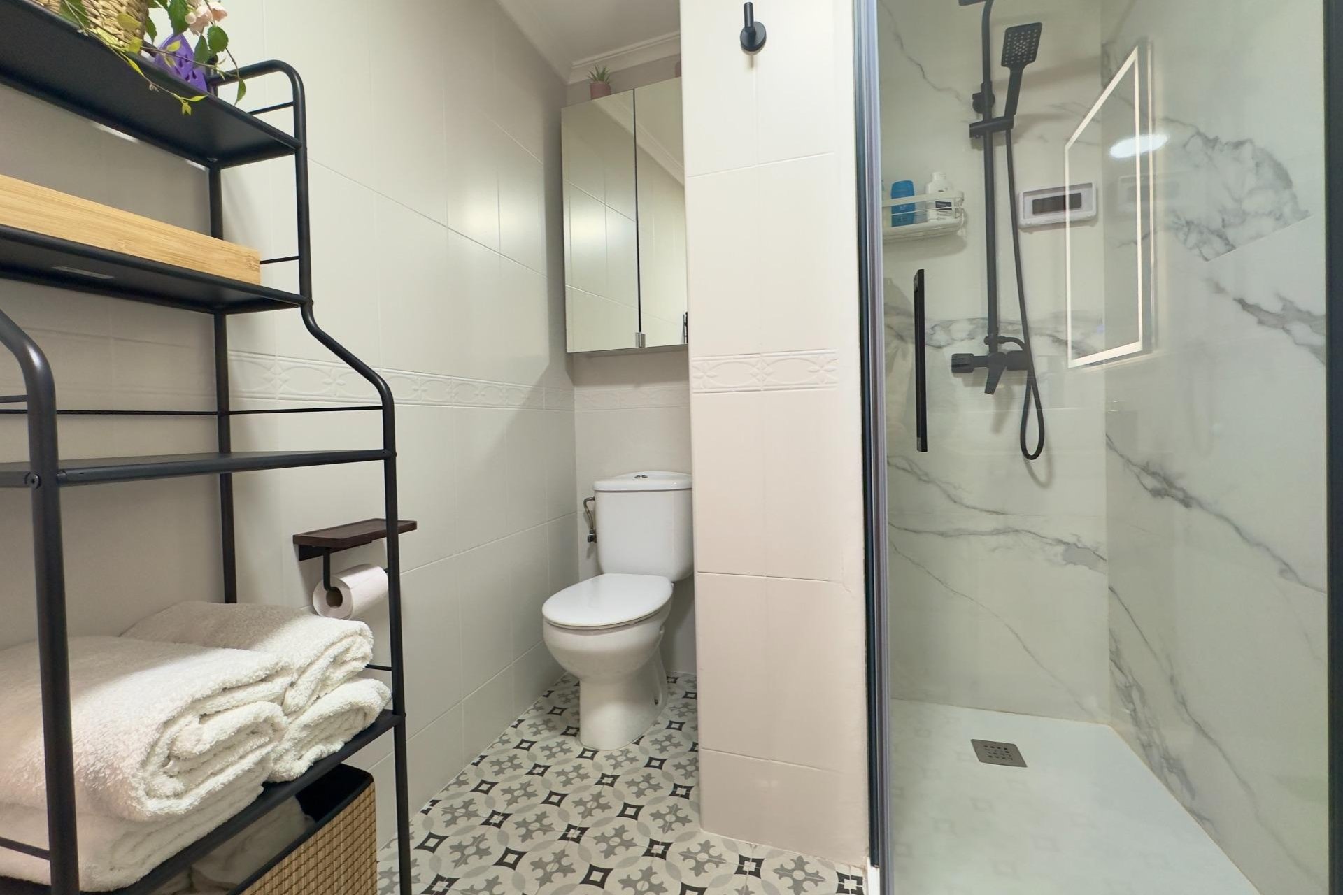 Resale - Apartment -
Torrevieja - La Mata pueblo