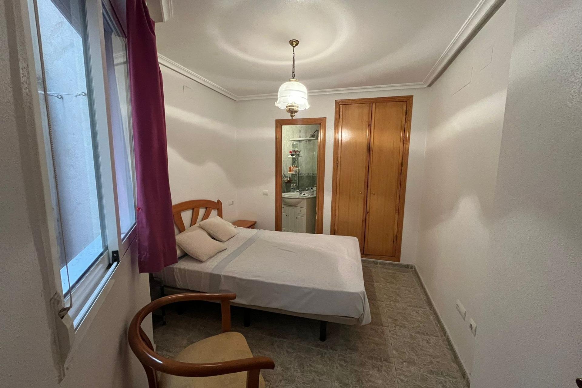 Resale - Apartment -
Torrevieja - La Mata