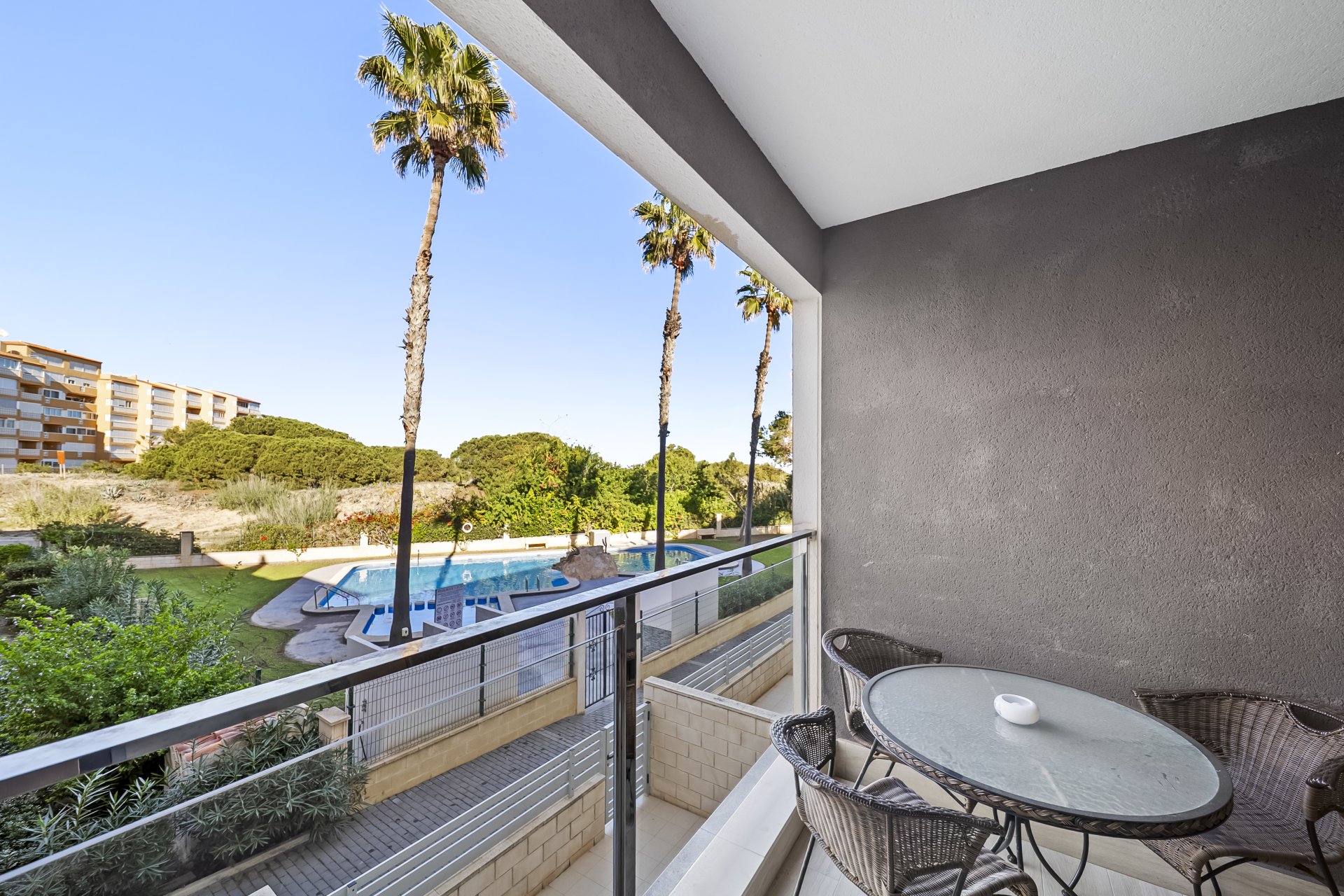 Resale - Apartment -
Torrevieja - La Mata