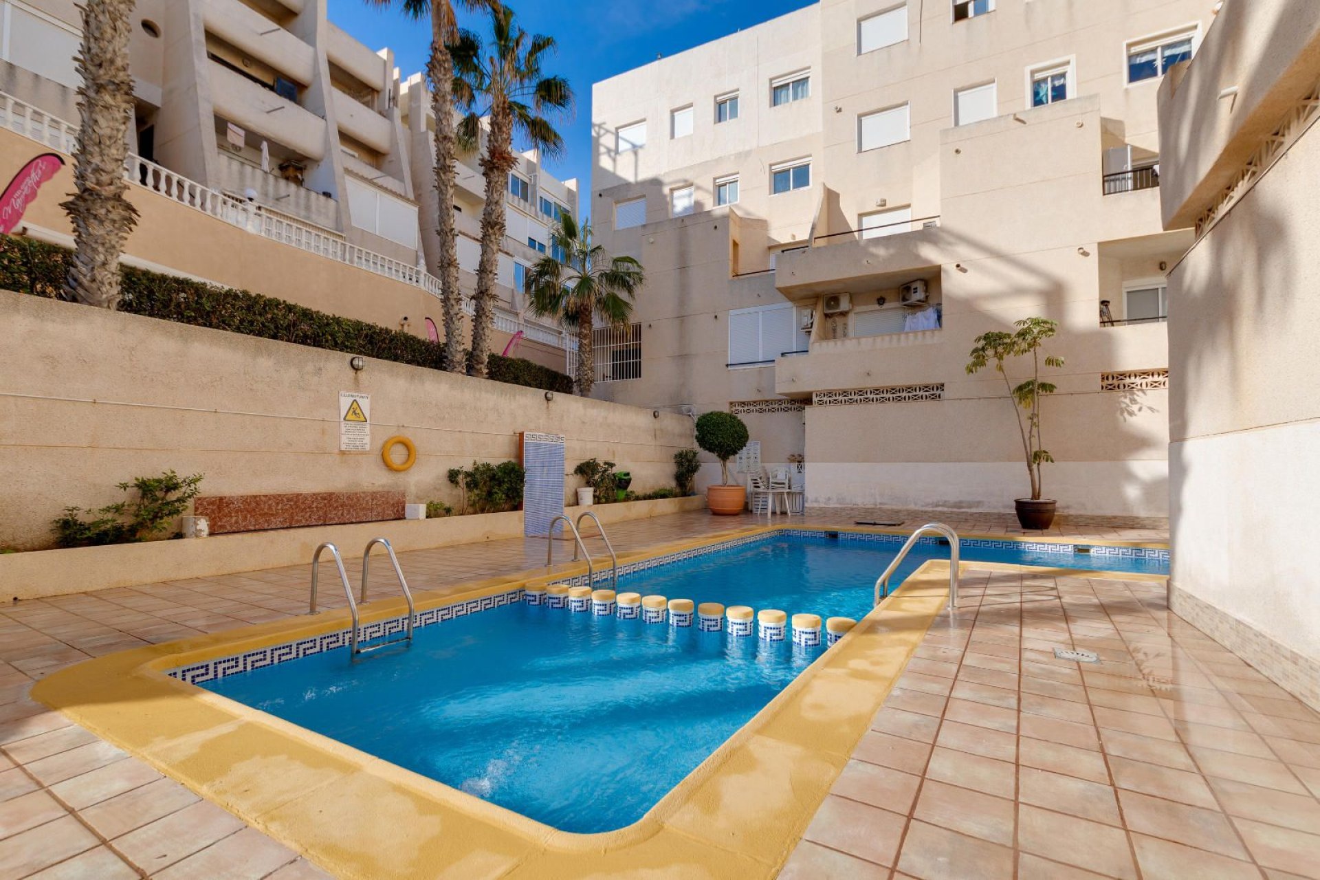Resale - Apartment -
Torrevieja - La Mata