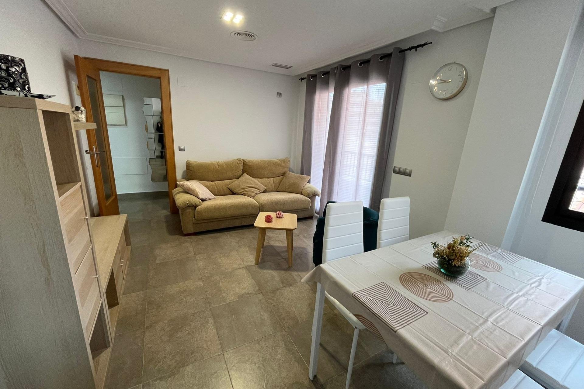 Resale - Apartment -
Torrevieja - La Mata