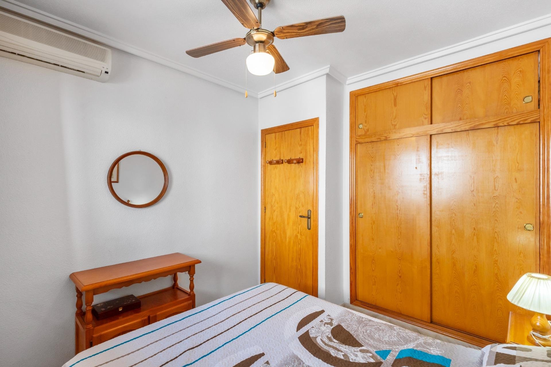 Resale - Apartment -
Torrevieja - La Mata