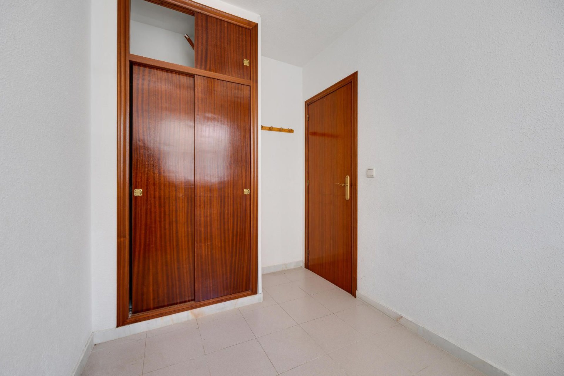 Resale - Apartment -
Torrevieja - La Mata