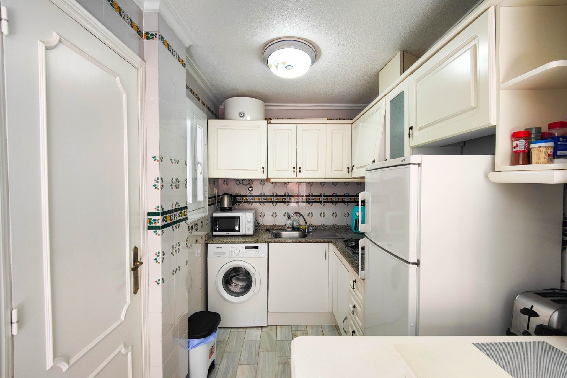 Resale - Apartment -
Torrevieja - La Mata