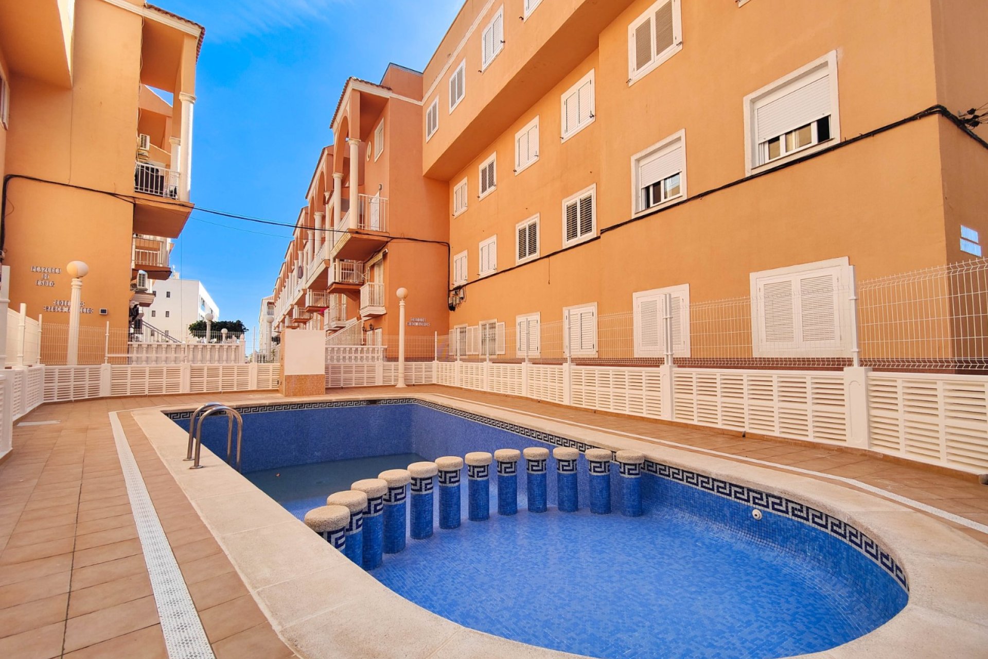 Resale - Apartment -
Torrevieja - La Mata