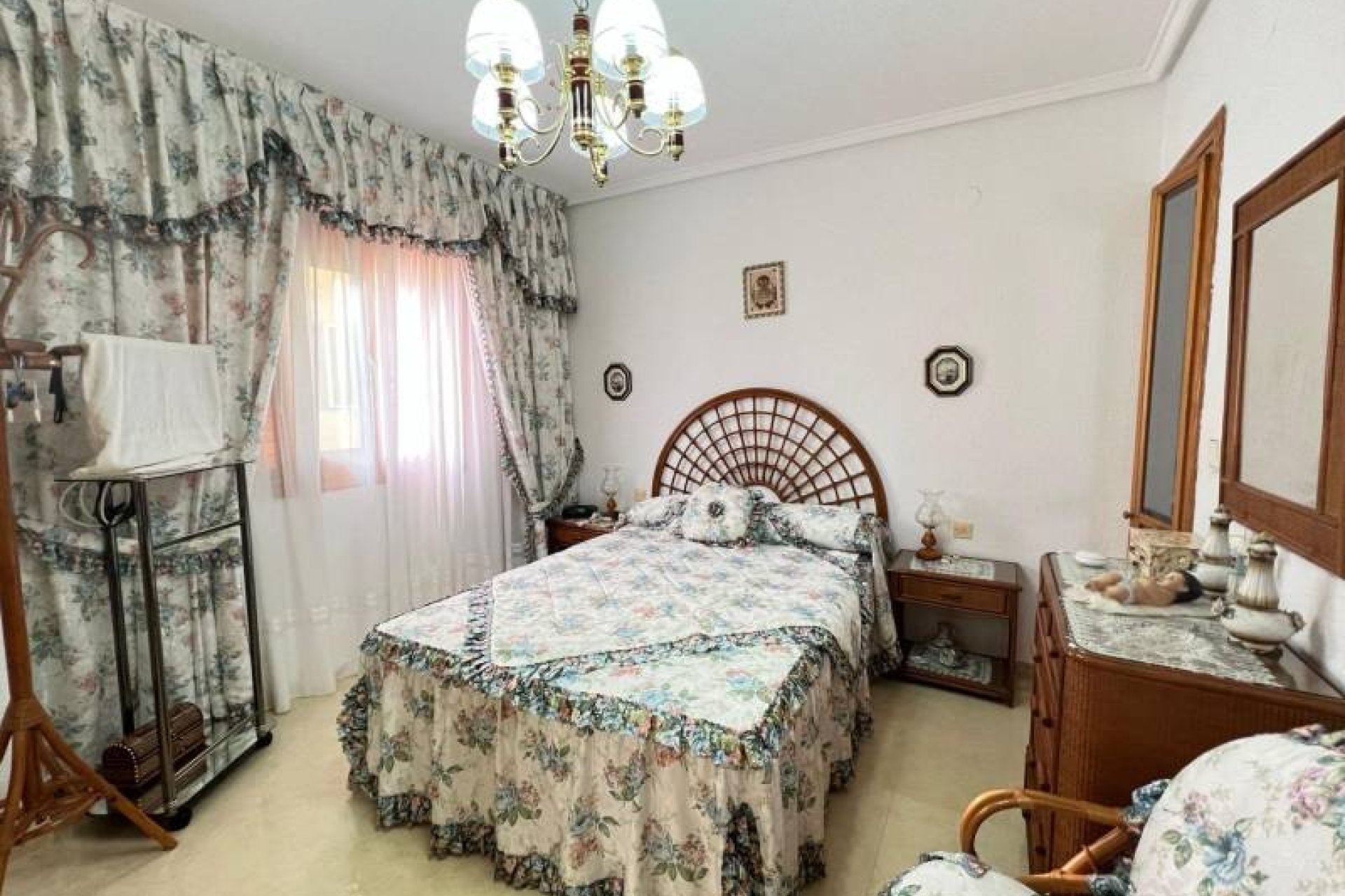 Resale - Apartment -
Torrevieja - La Mata