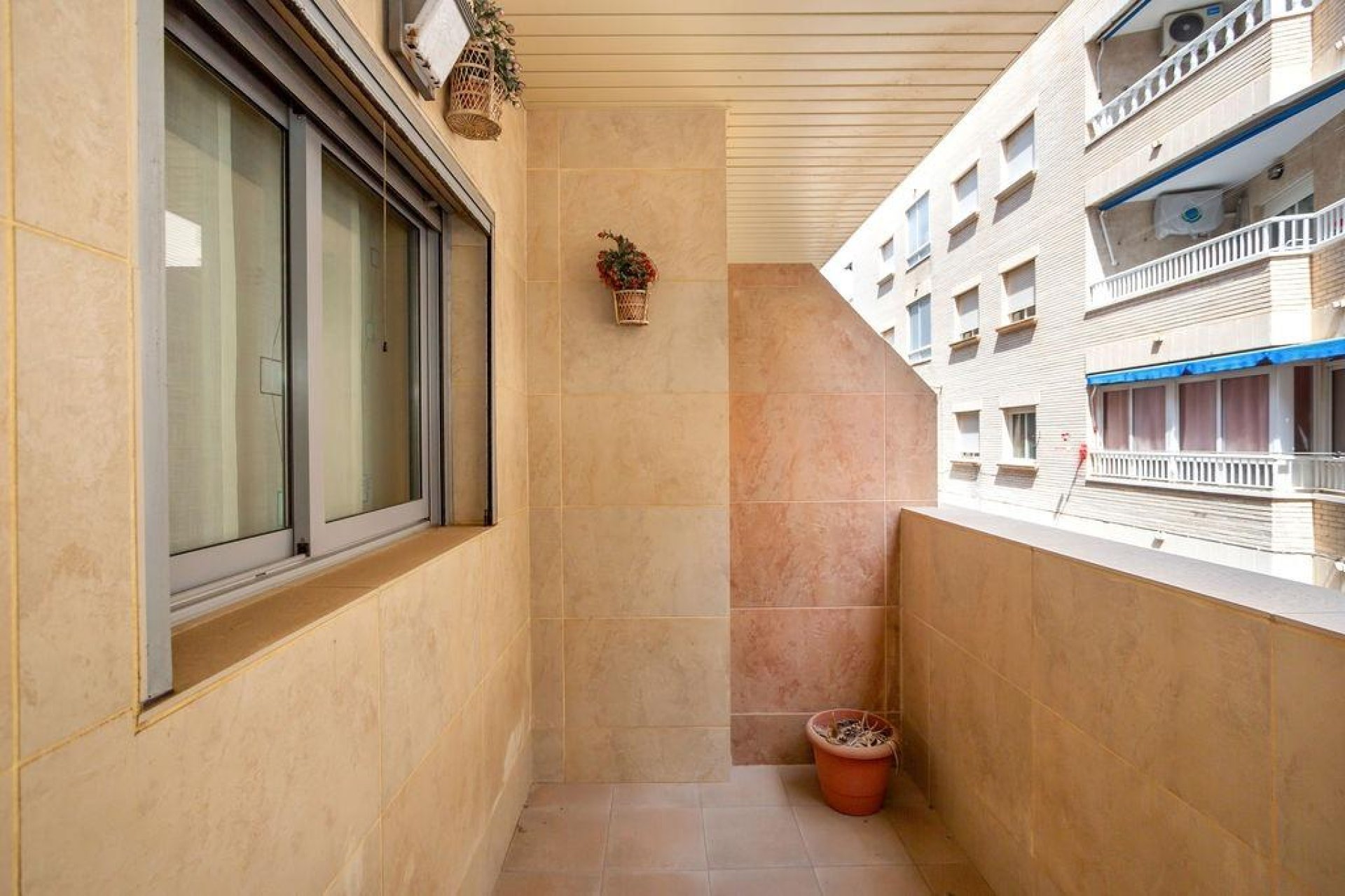 Resale - Apartment -
Torrevieja - La Mata