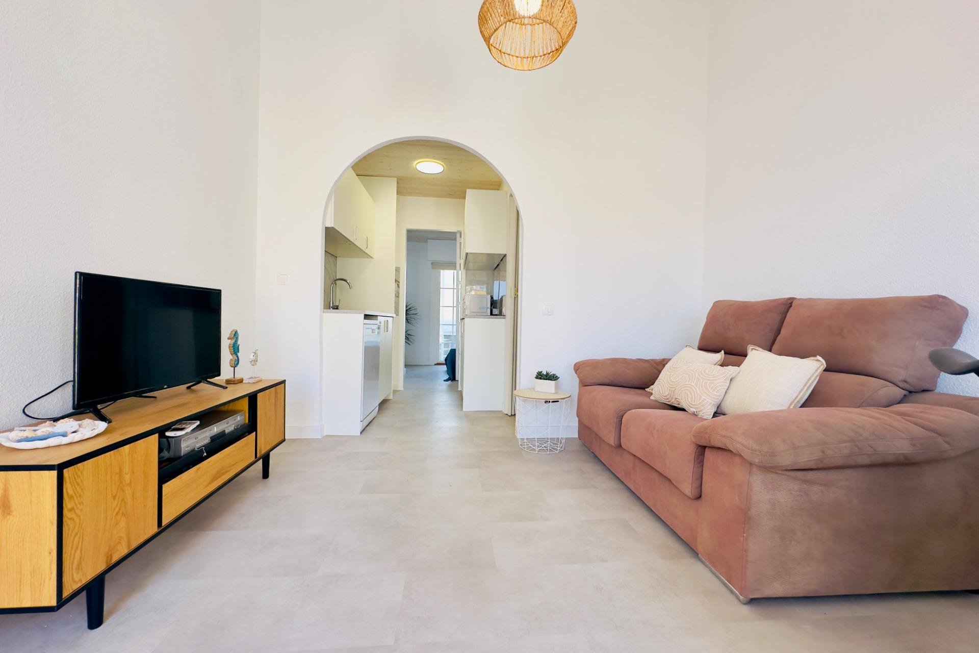 Resale - Apartment -
Torrevieja - Los Frutales