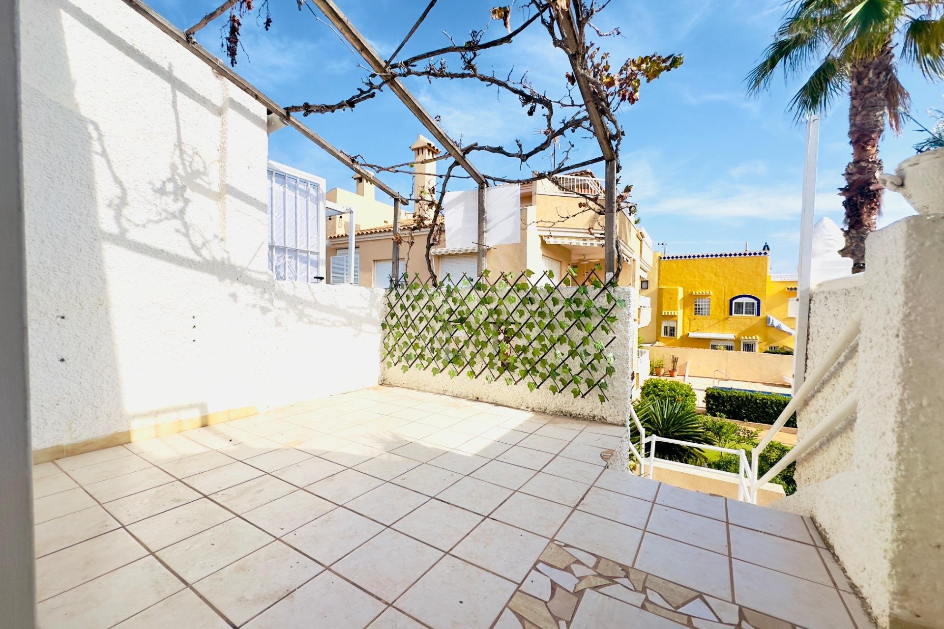 Resale - Apartment -
Torrevieja - Los Frutales