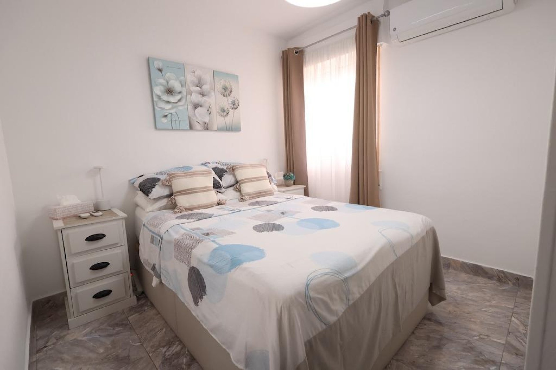 Resale - Apartment -
Torrevieja - Paraje natural
