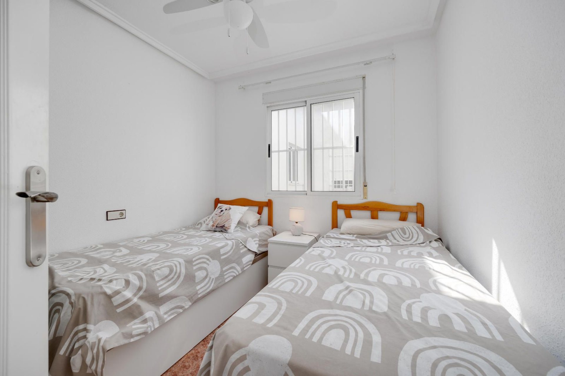 Resale - Apartment -
Torrevieja - Parque las naciones